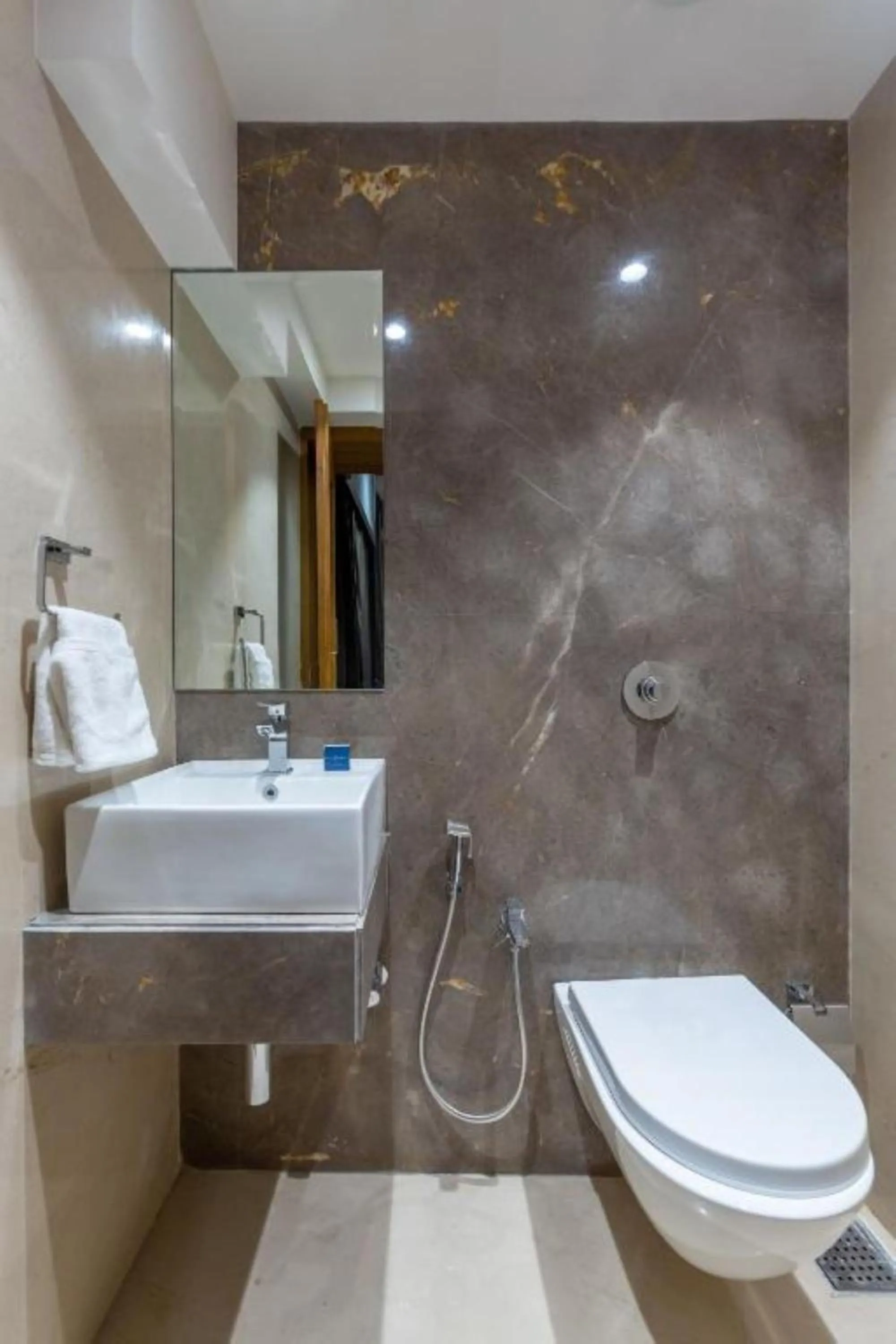 Bathroom in Hotel Nalanda