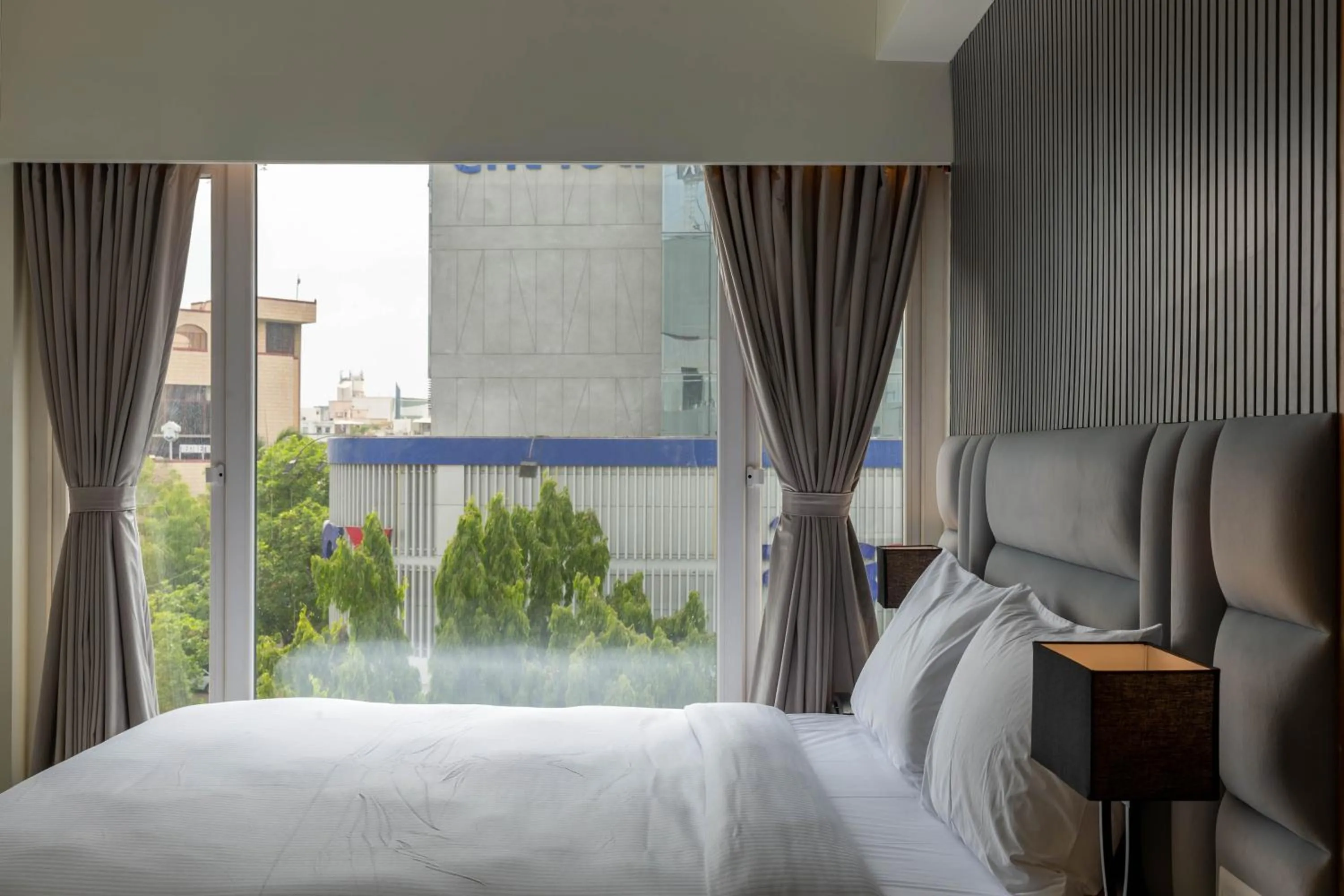 Bed in Hotel Nalanda