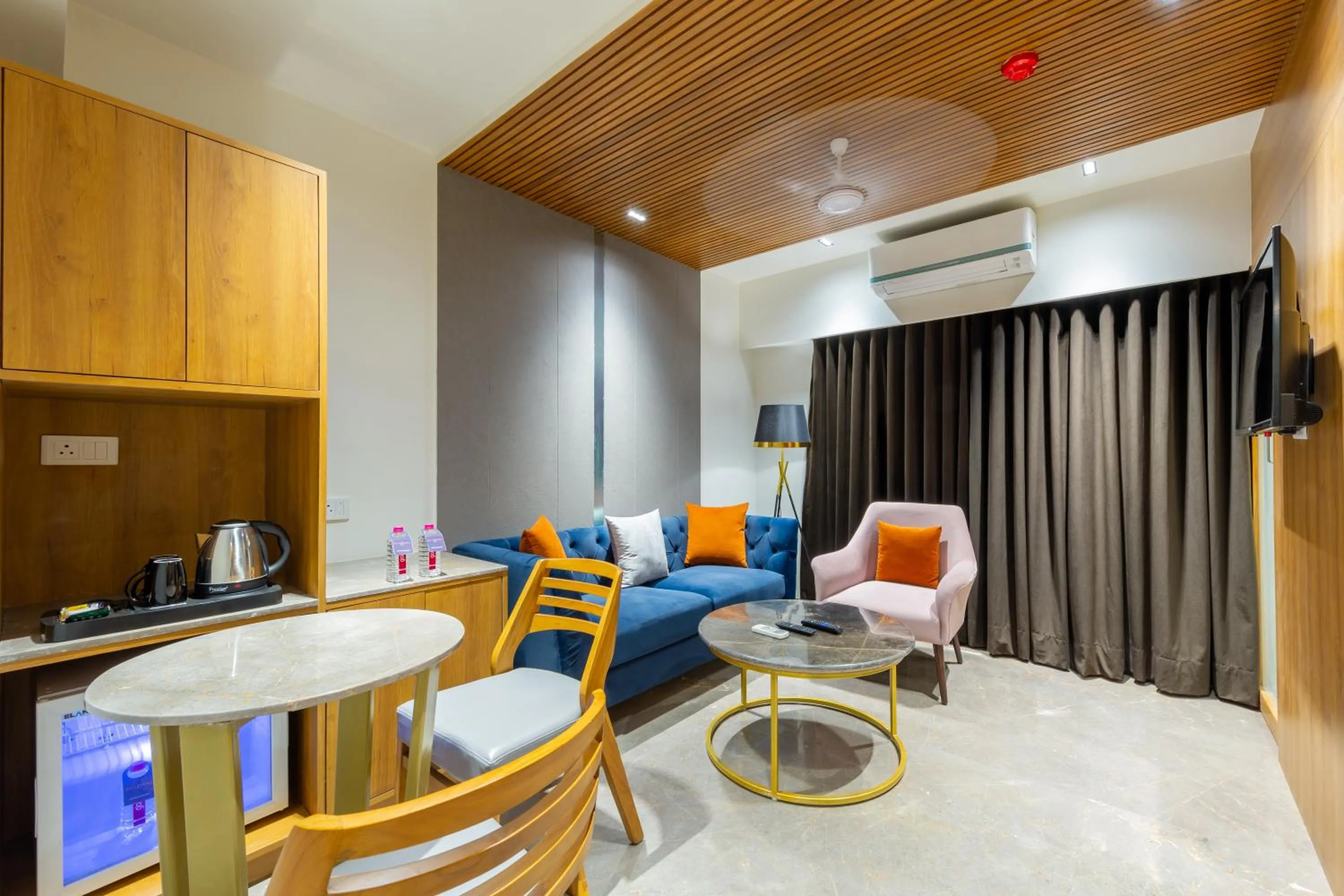 Coffee/tea facilities in Hotel Nalanda