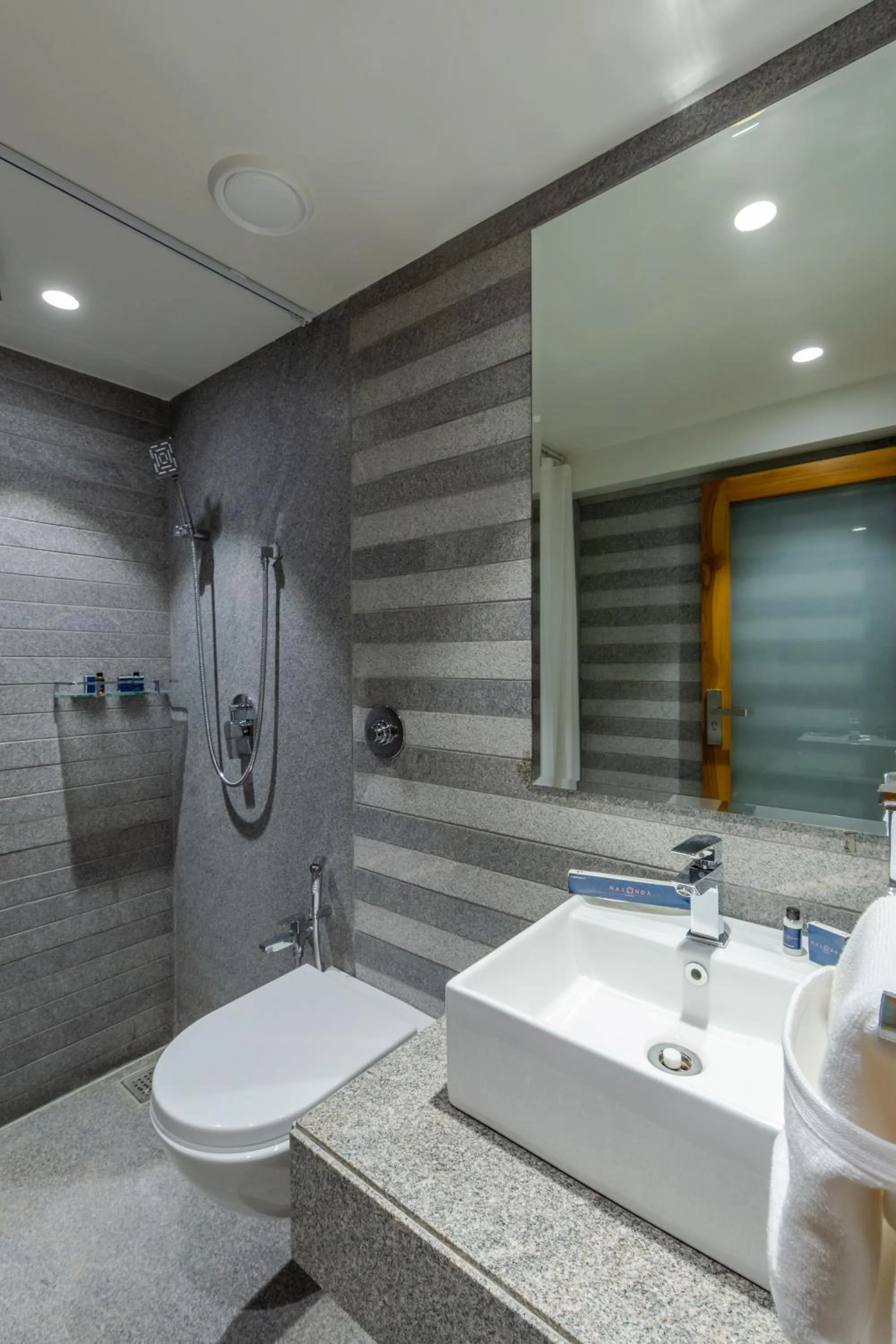 Bathroom in Hotel Nalanda