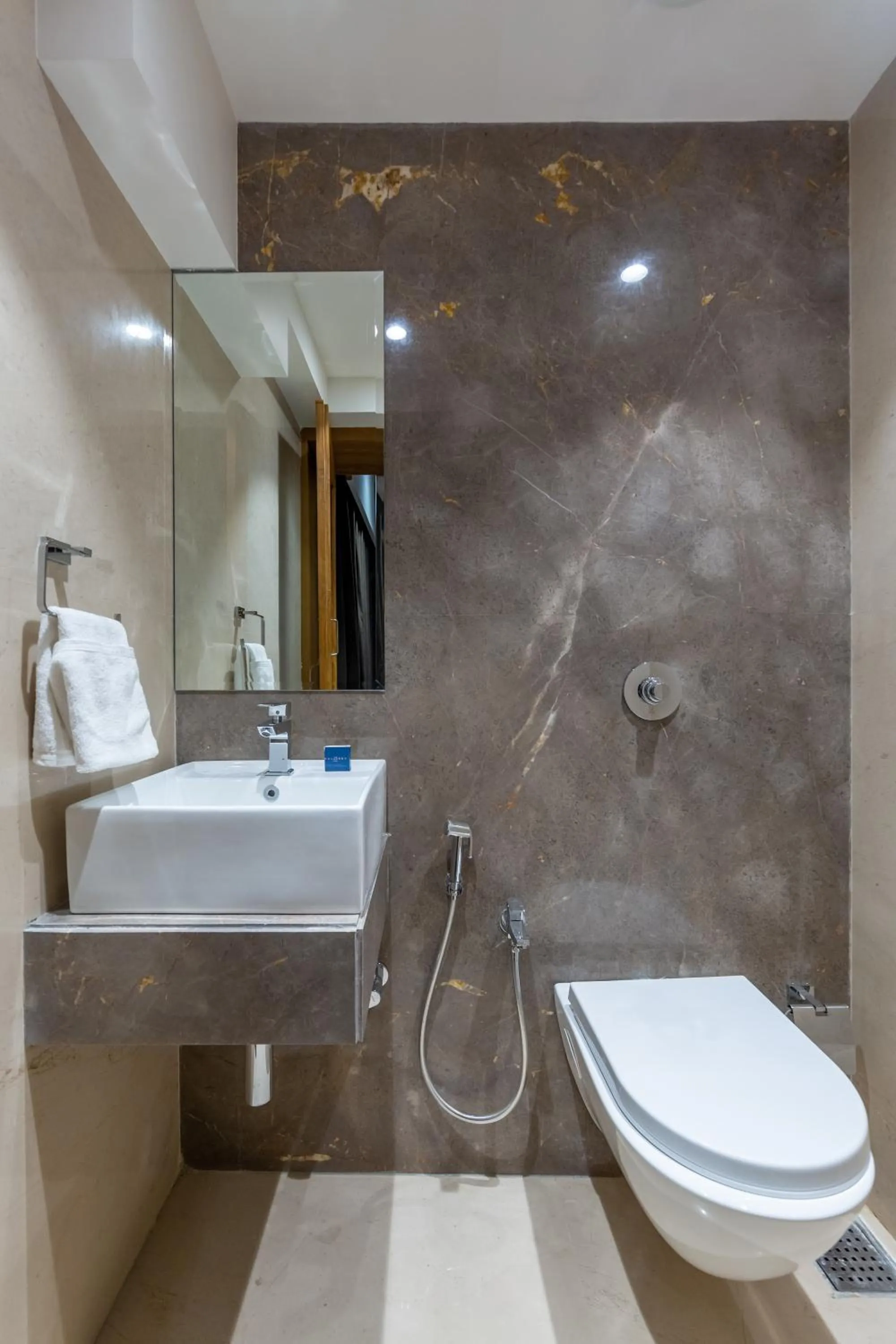 Bathroom in Hotel Nalanda