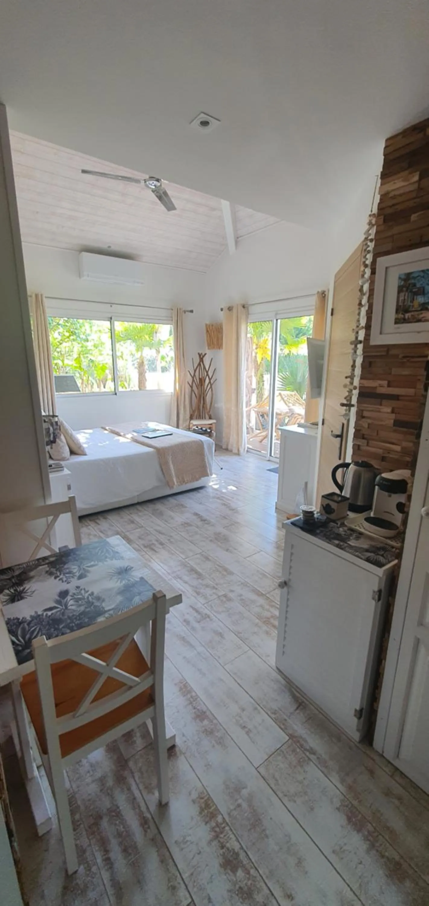 Bedroom, Bed in Villa BORA BORA