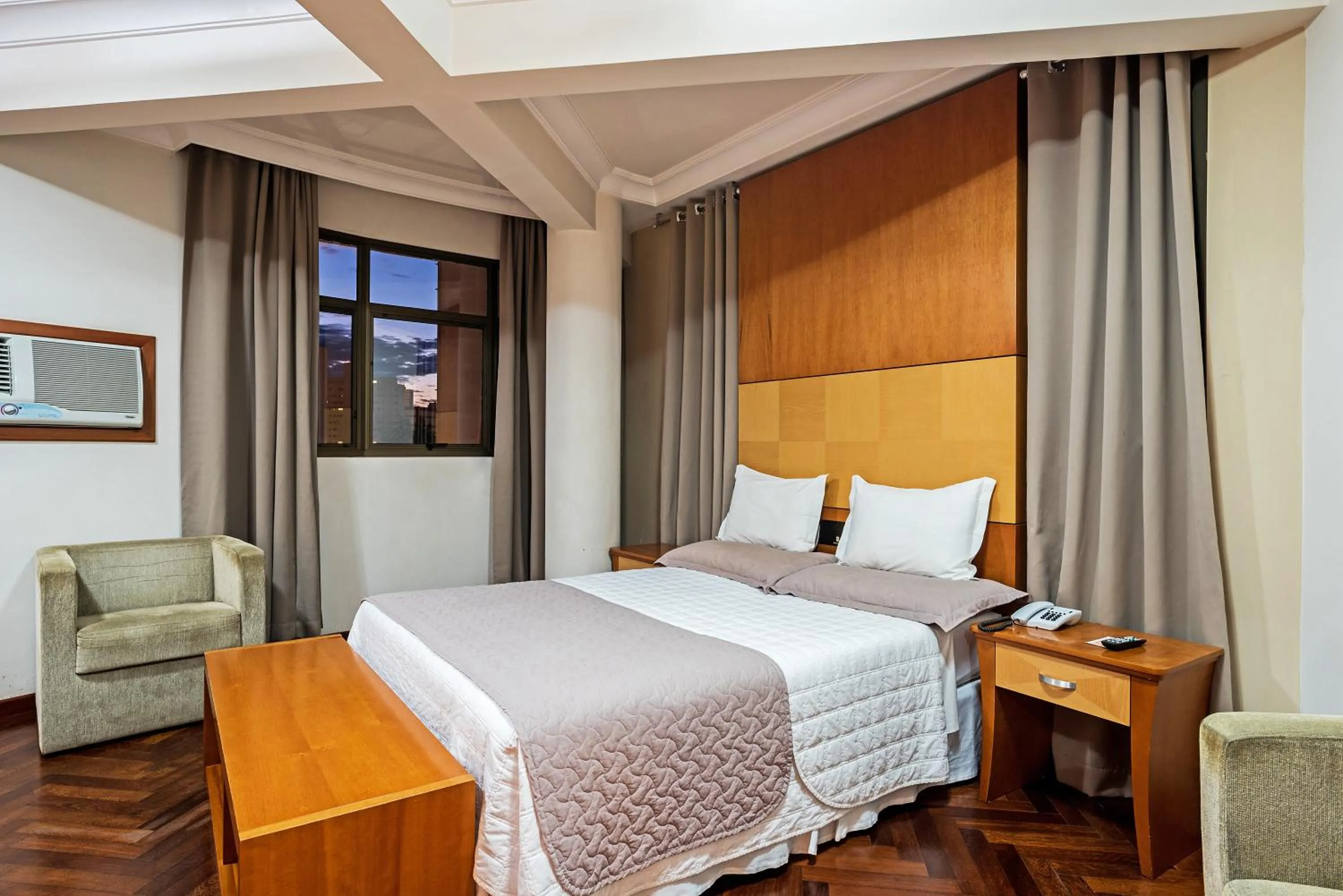 Bed in Astron Ponta Grossa Plaza by Nobile