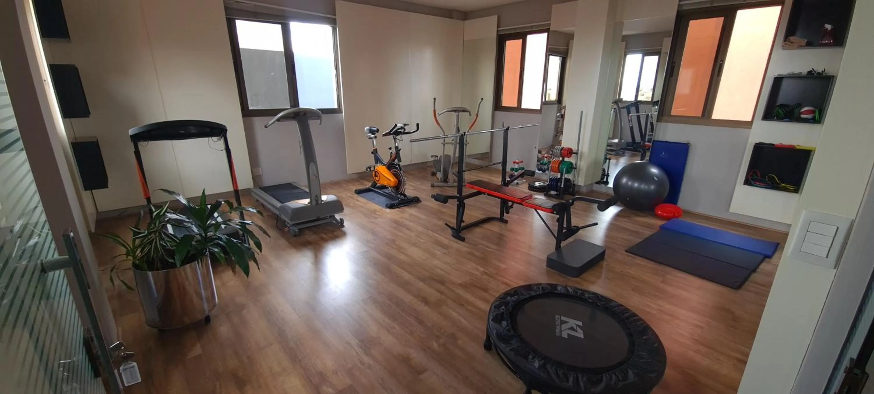 Fitness centre/facilities in Astron Ponta Grossa Plaza by Nobile