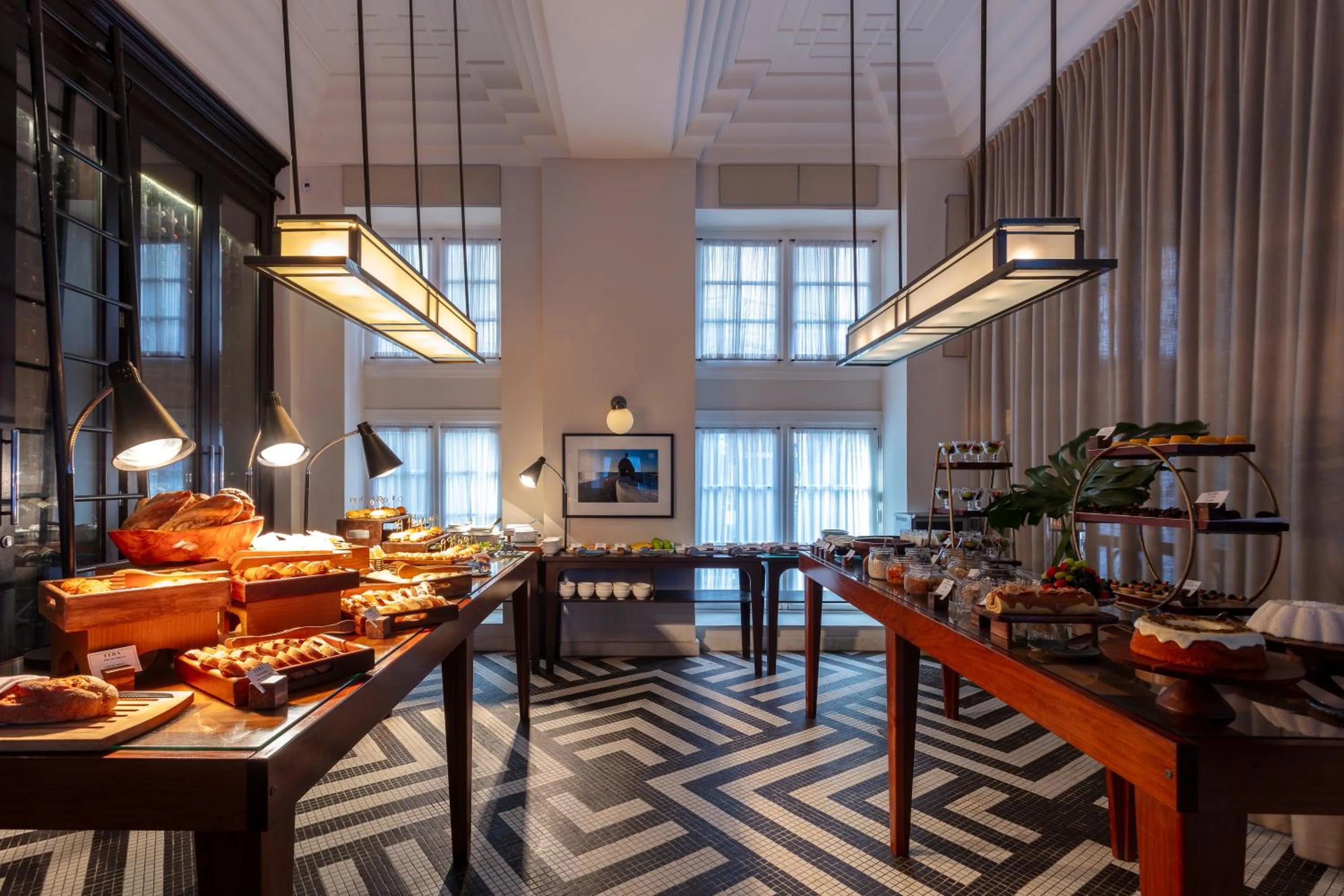 Breakfast in Fera Palace Hotel