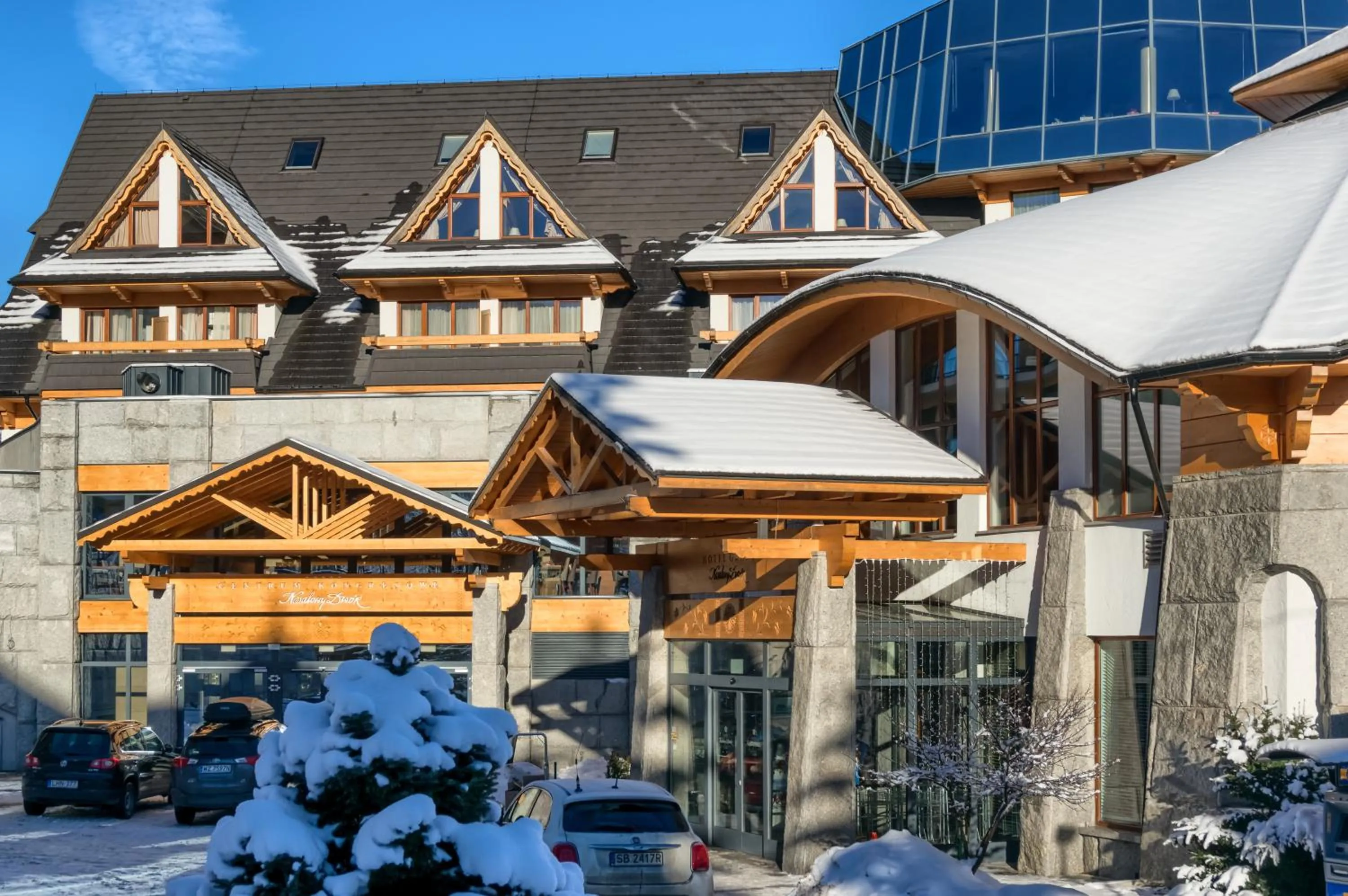 Facade/entrance in Rezydencja II Nosalowy Dwór