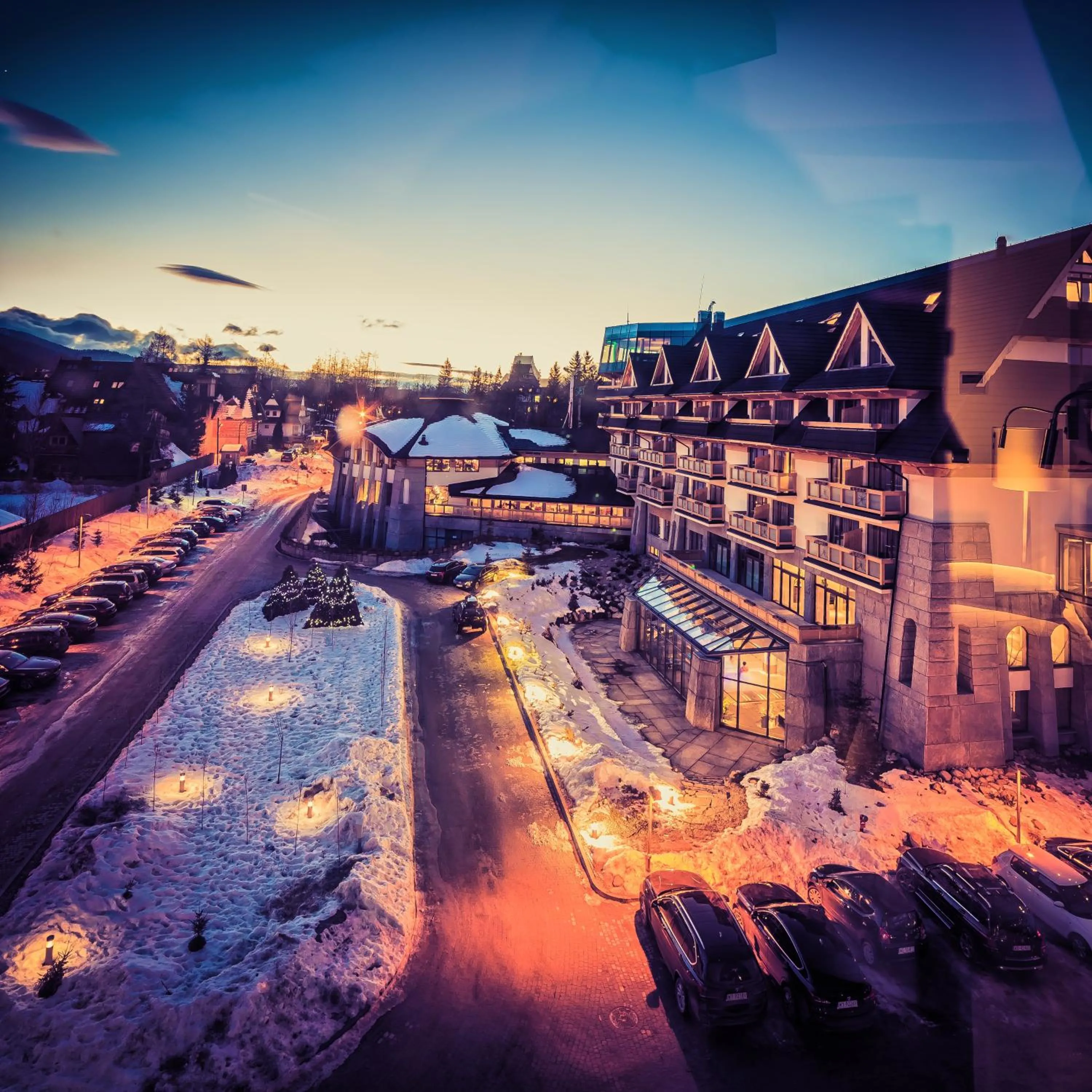 Property building in Rezydencja II Nosalowy Dwór