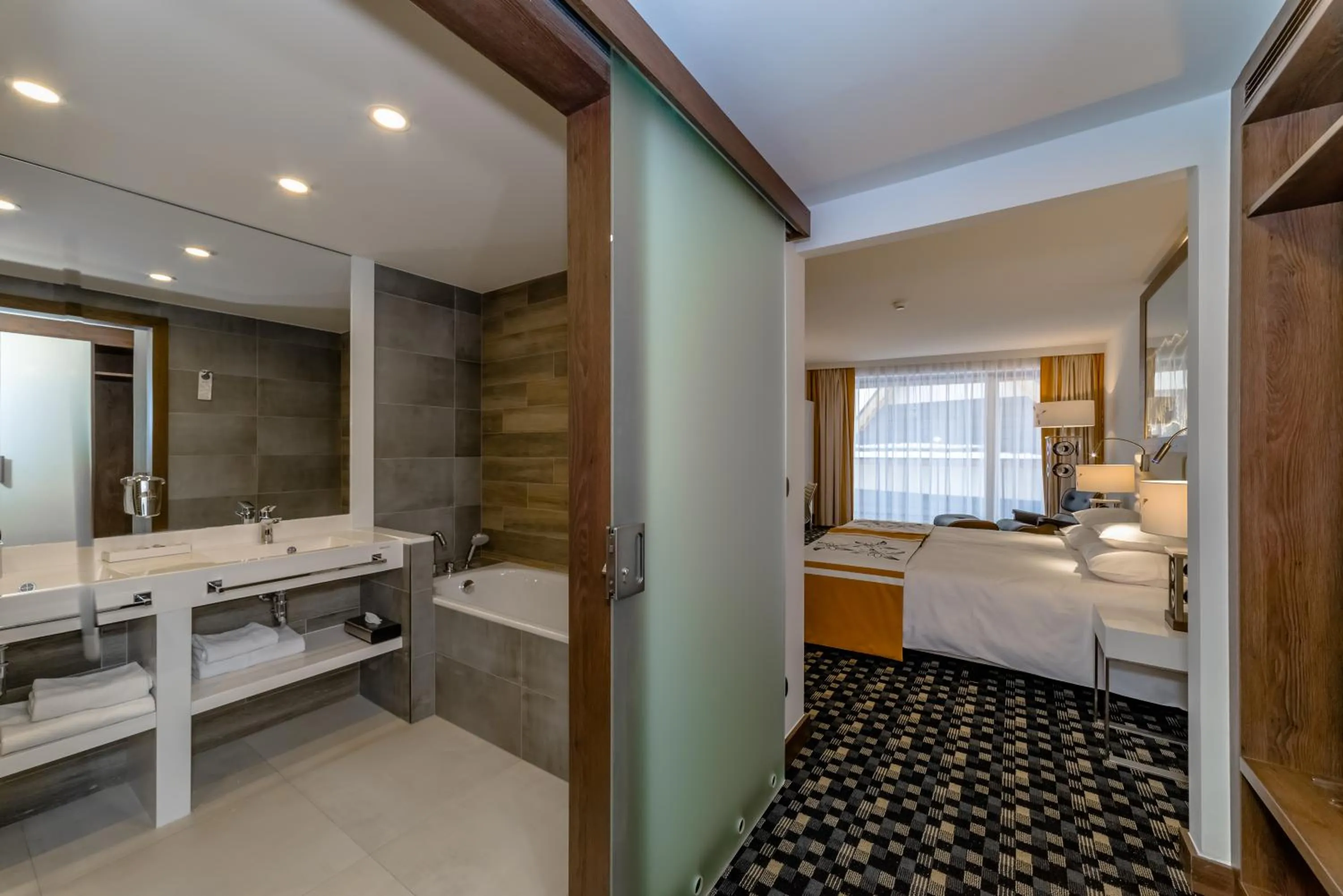 Photo of the whole room, Bed in Rezydencja II Nosalowy Dwór