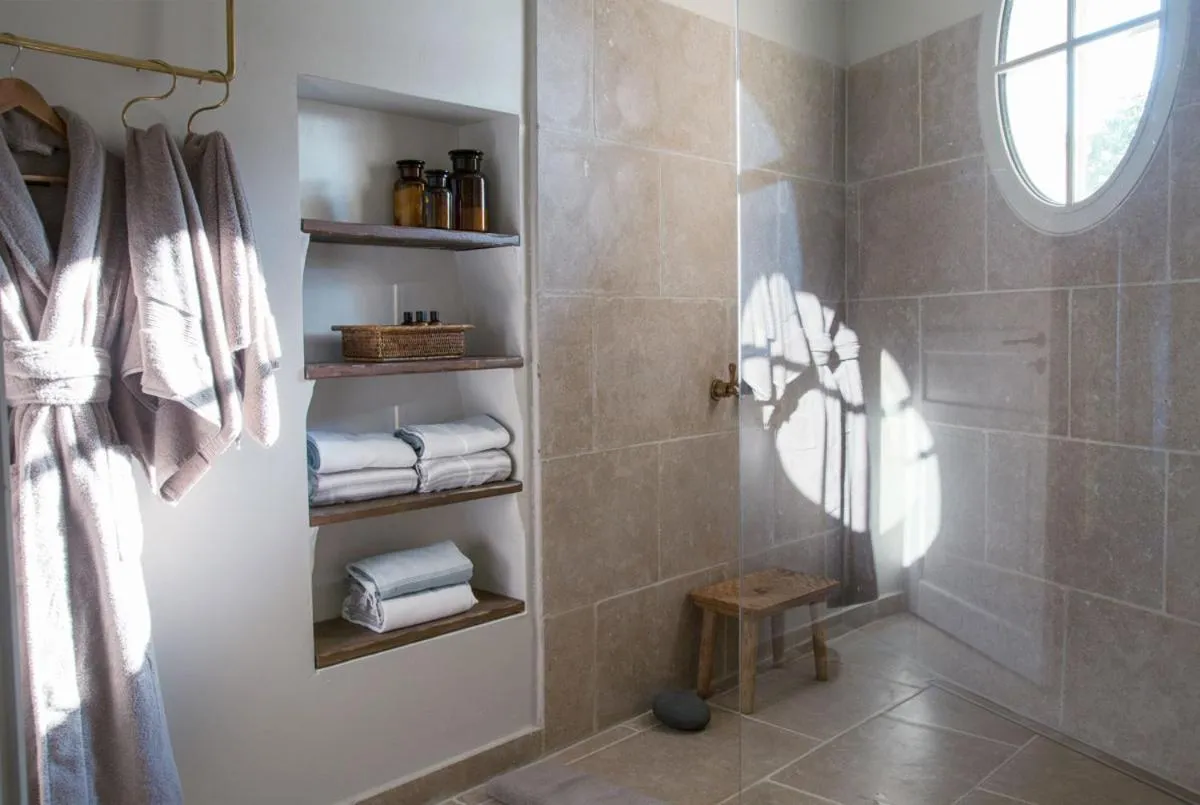 Shower in Domaine Les Martins - Gordes
