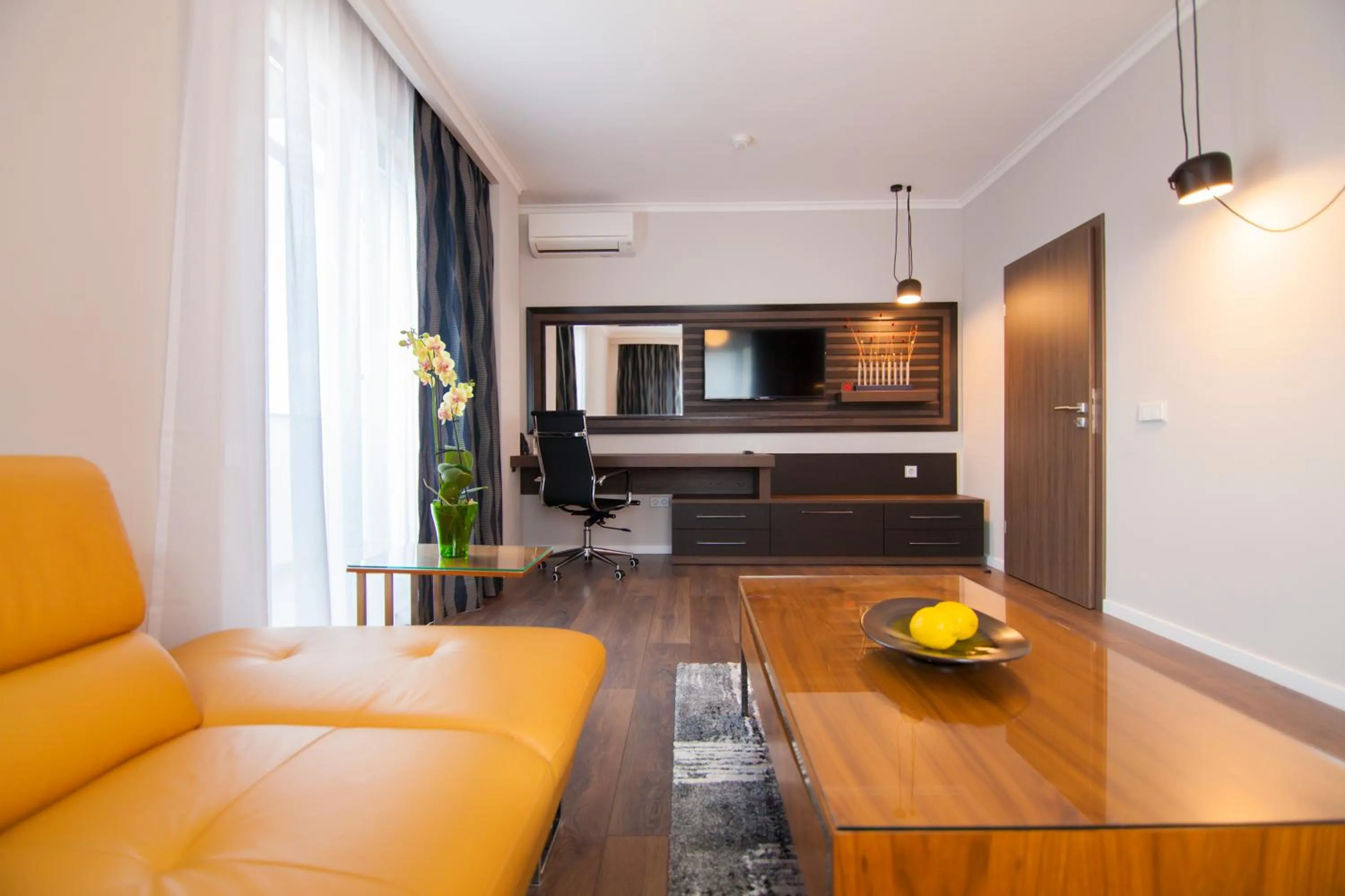 Property building in Cluj Business Class