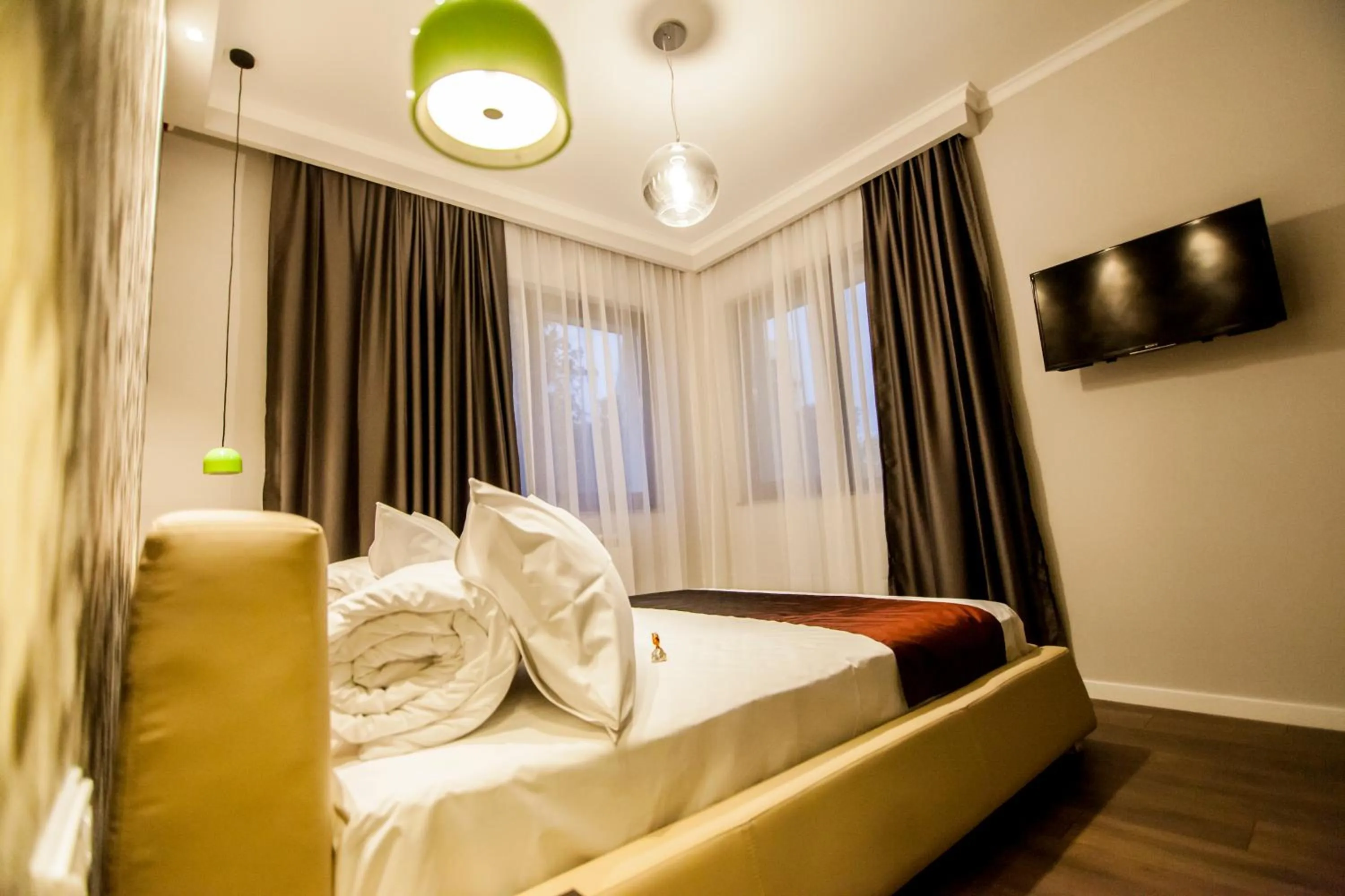 Property building, Bed in Cluj Business Class