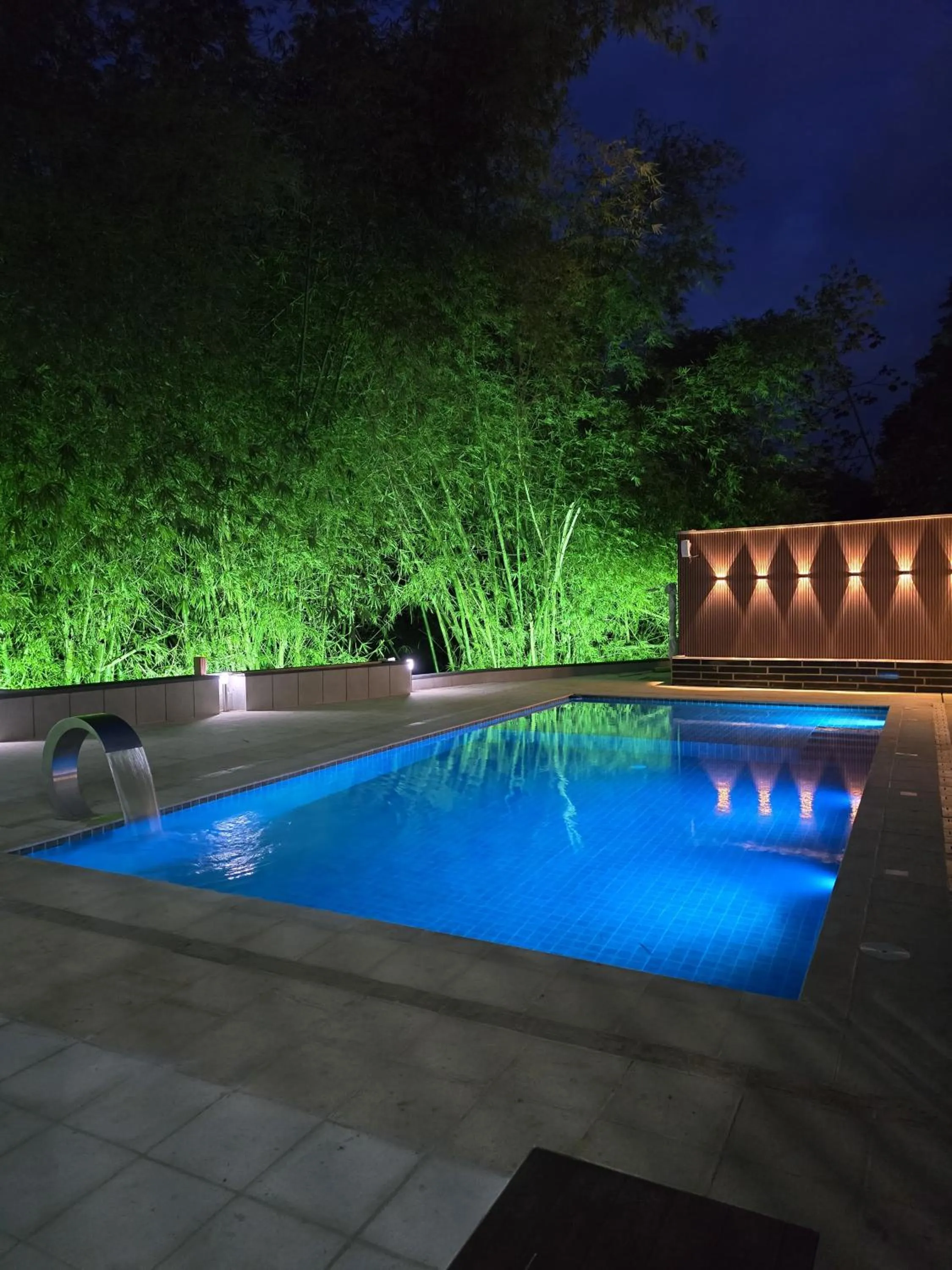 Swimming pool in Hotel Ventura