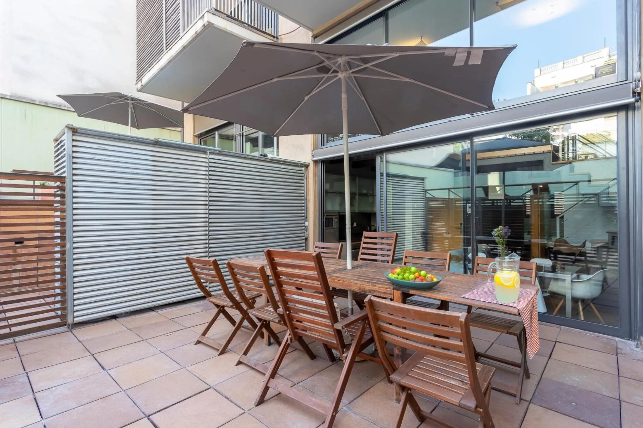 Balcony/Terrace in Apartment Barcelona Rentals - Gracia Pool Apartments Center