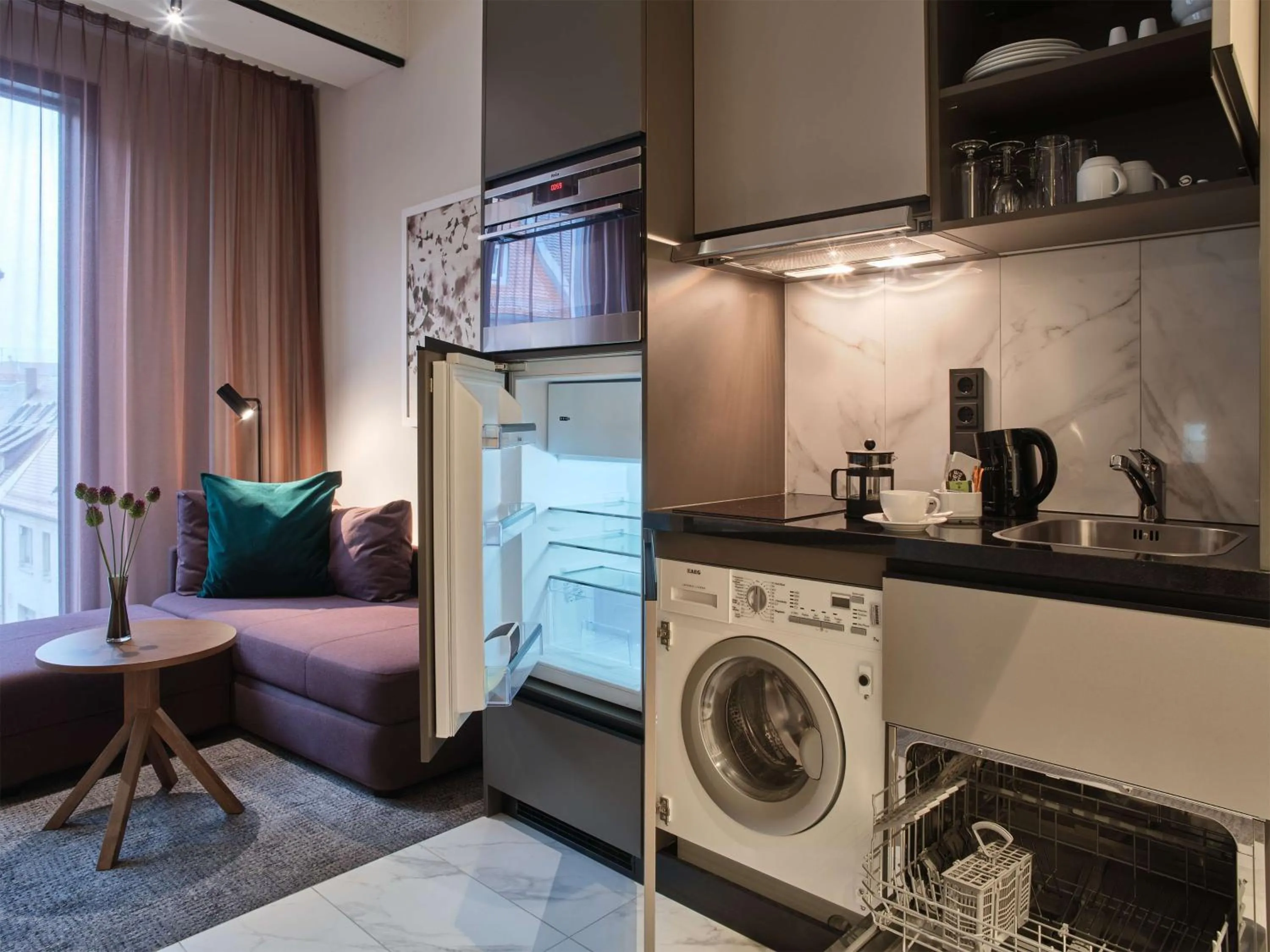 Kitchen or kitchenette in Adina Apartment Hotel Nuremberg