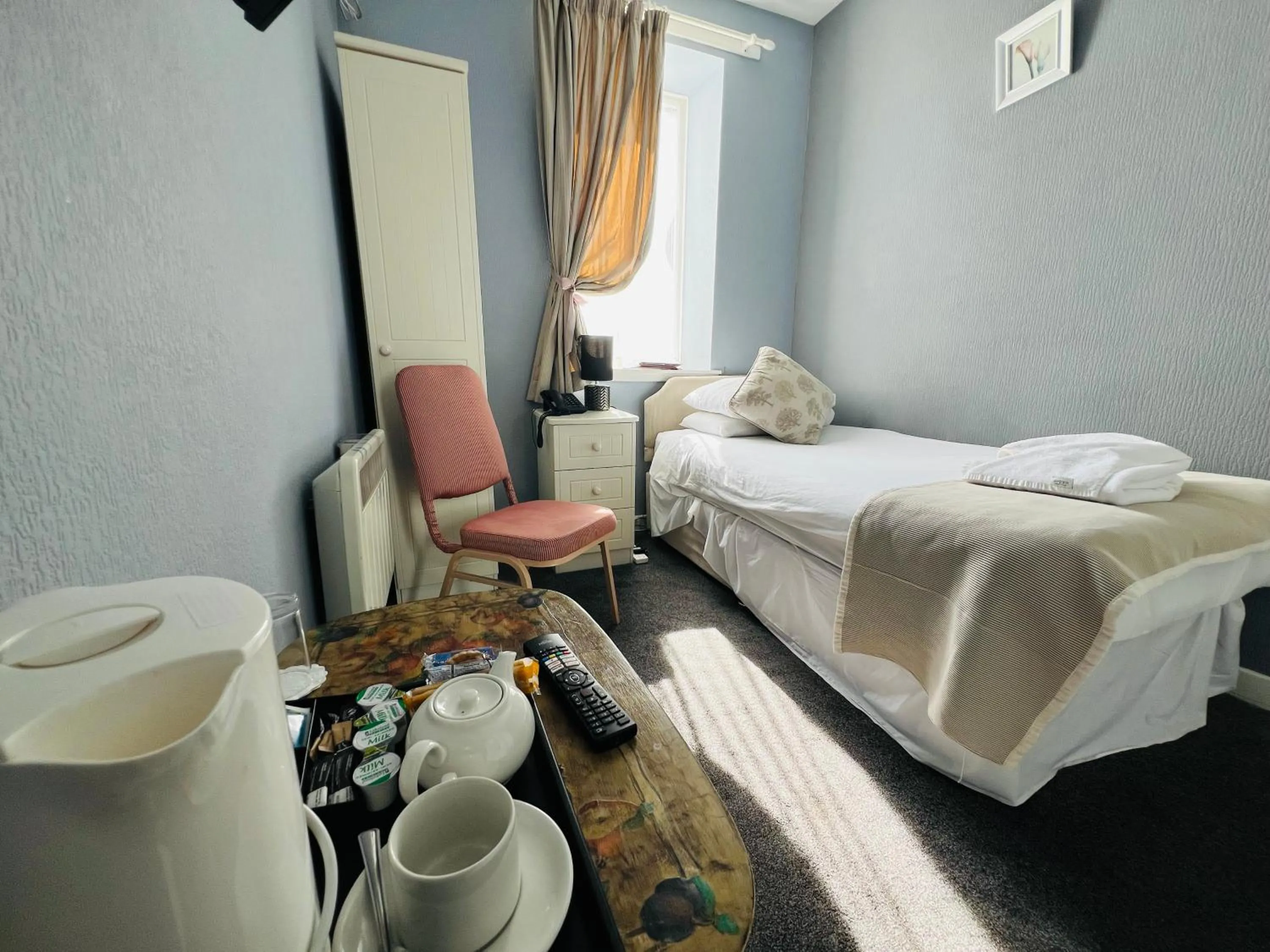 Bed in The George Hotel