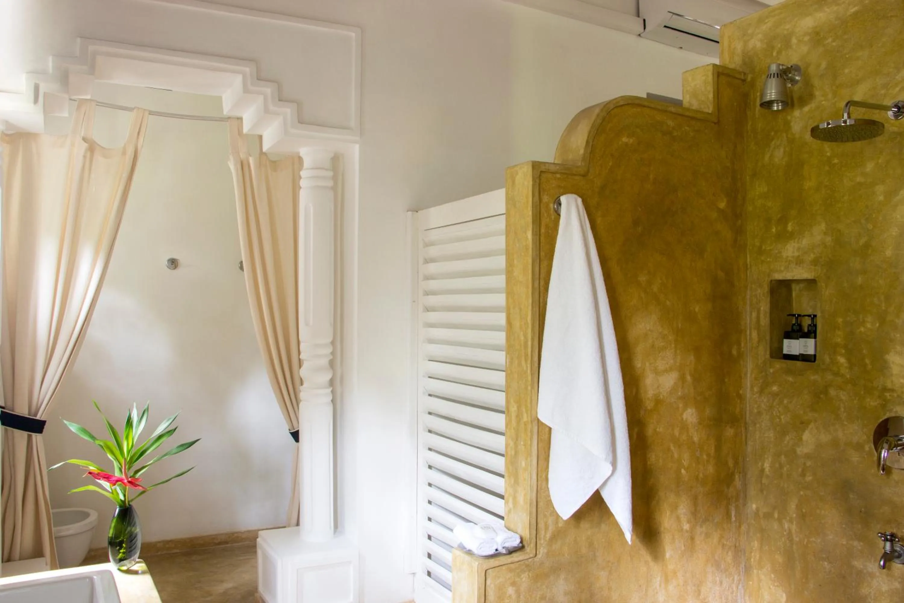 Bathroom in Why House