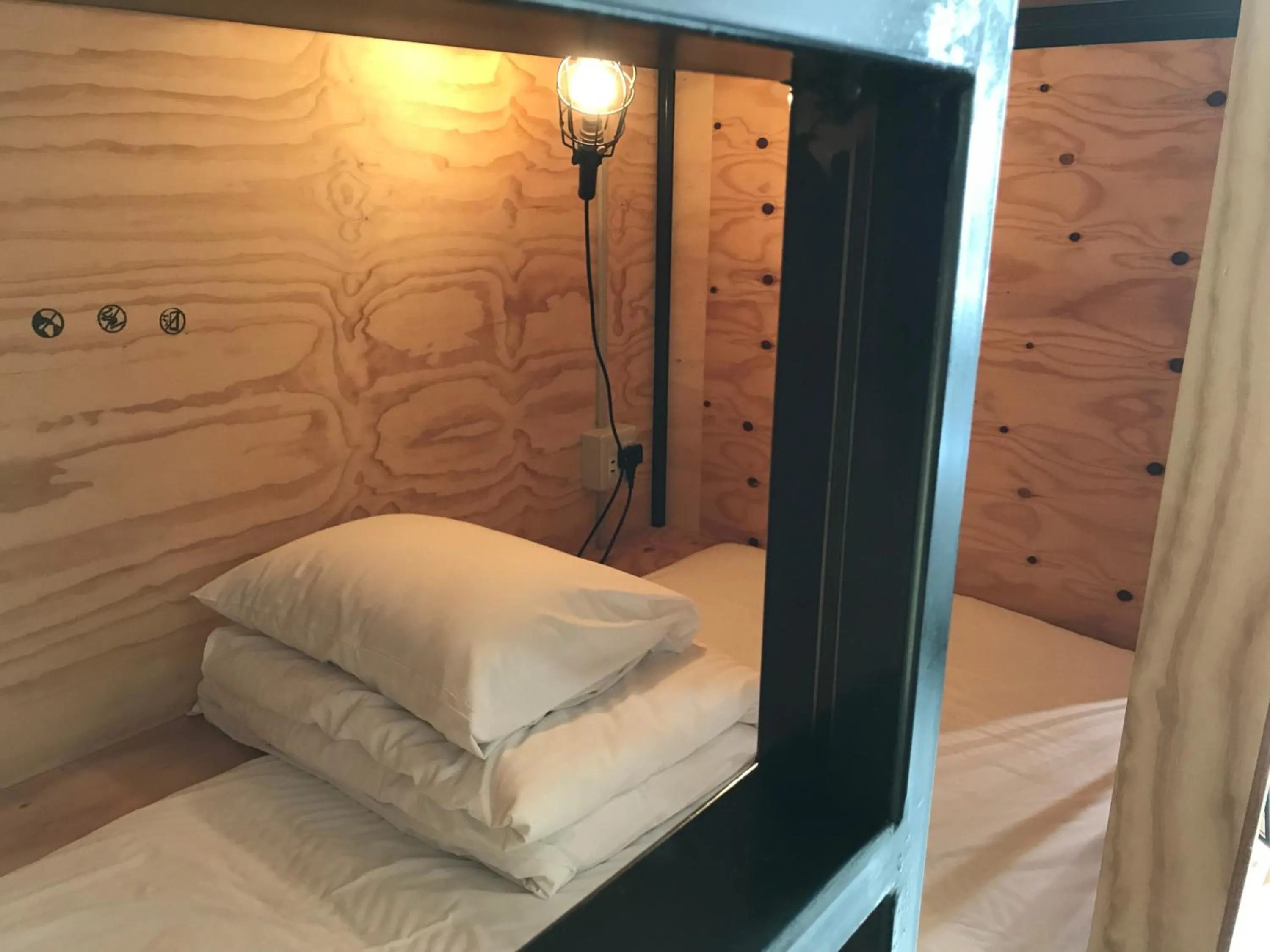 bunk bed, Bed in The Kitchen Hostel Ao