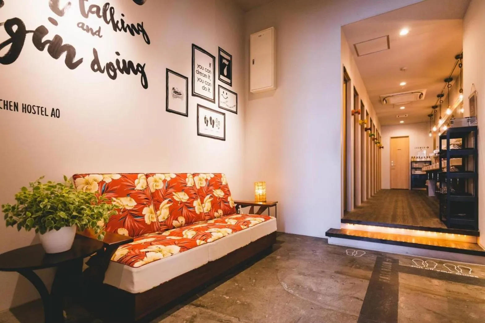 Area and facilities in The Kitchen Hostel Ao