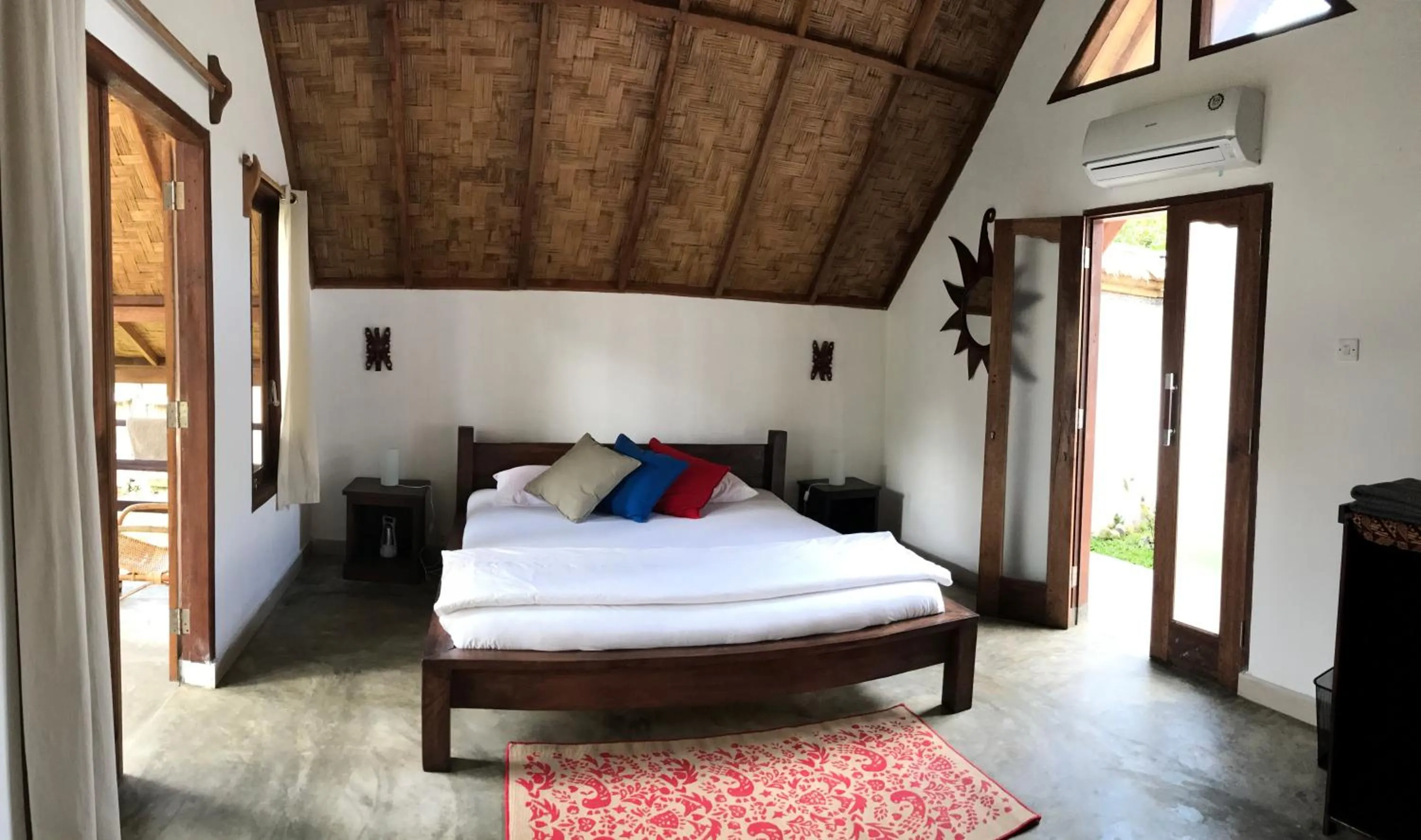 Bedroom, Bed in Villa Paradise - Bukit Lawang