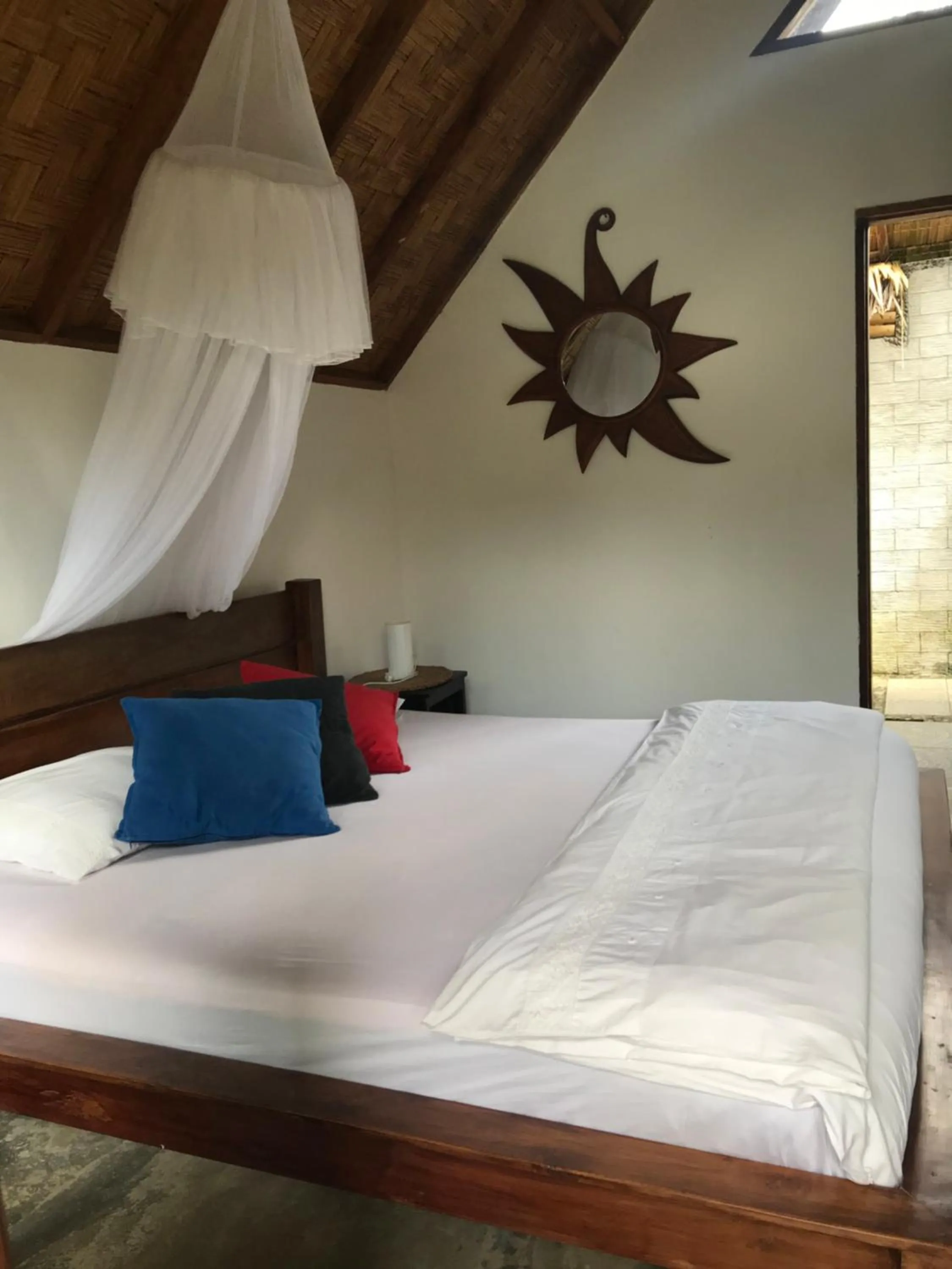 Bed in Villa Paradise - Bukit Lawang