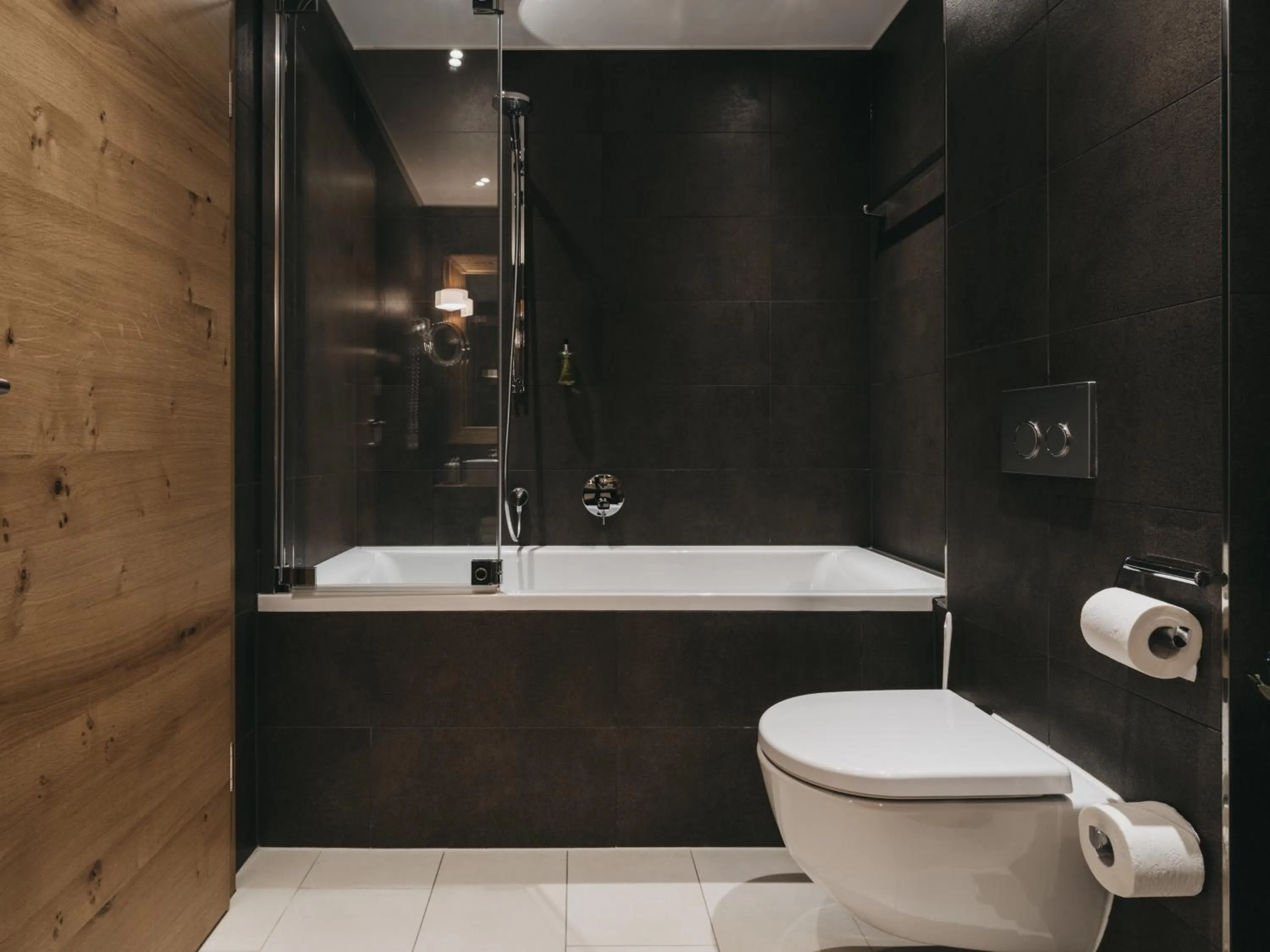 Bathroom in VAYA Sölden inkl Ötztal Inside Summer Card