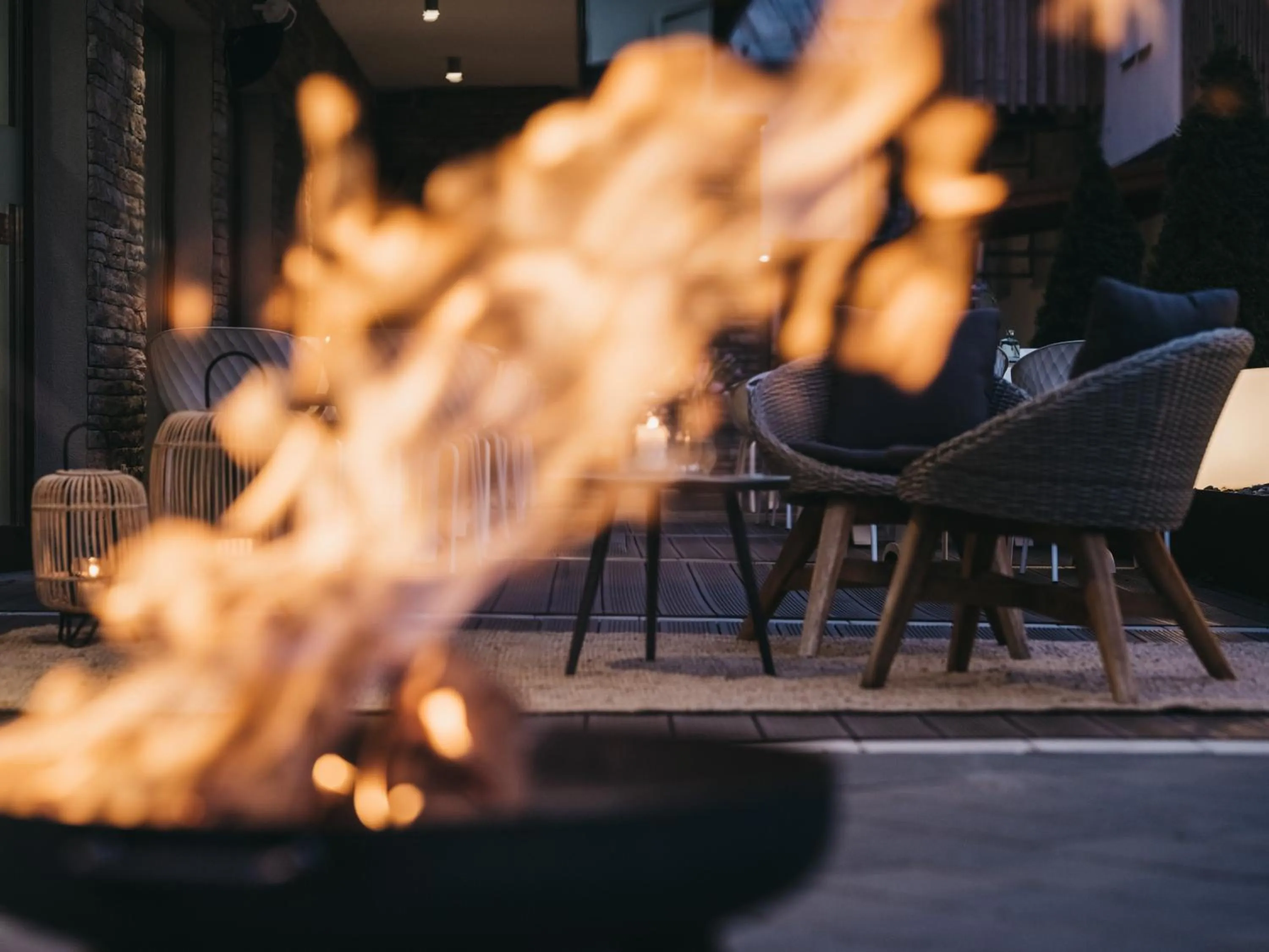 Seating area in VAYA Sölden inkl Ötztal Inside Summer Card
