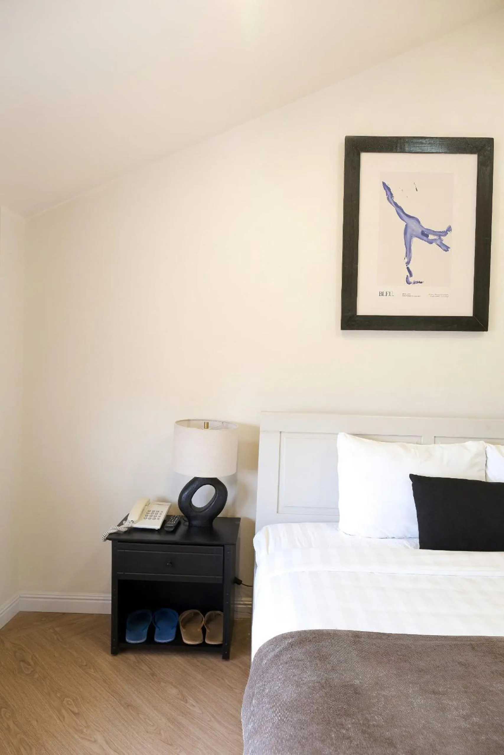 Bed in Ngoc Trai Vang Hotel