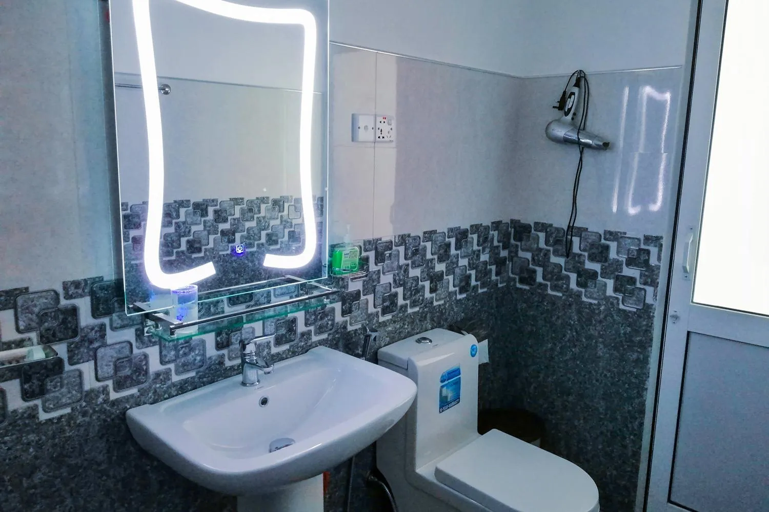 Bathroom in Paraiso Guest House