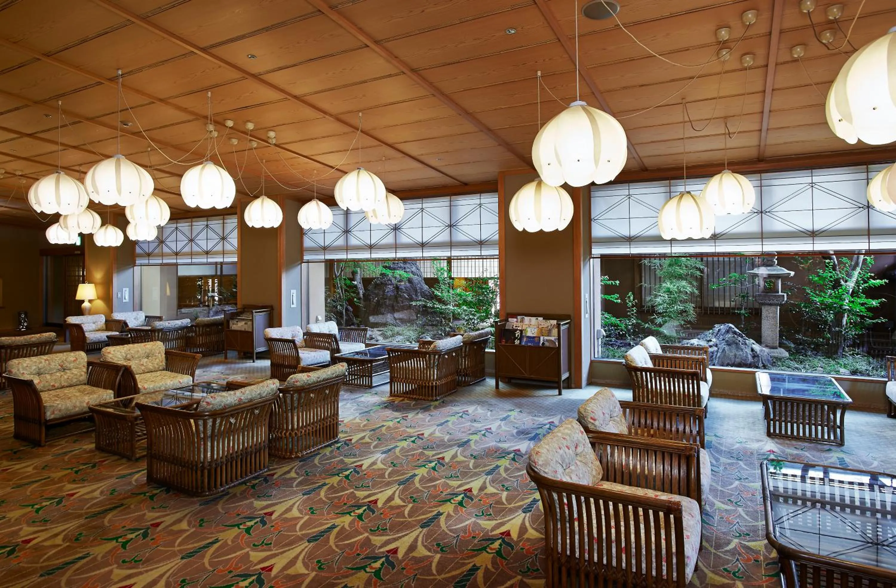 Communal lounge/ TV room in Yamatoya Honten