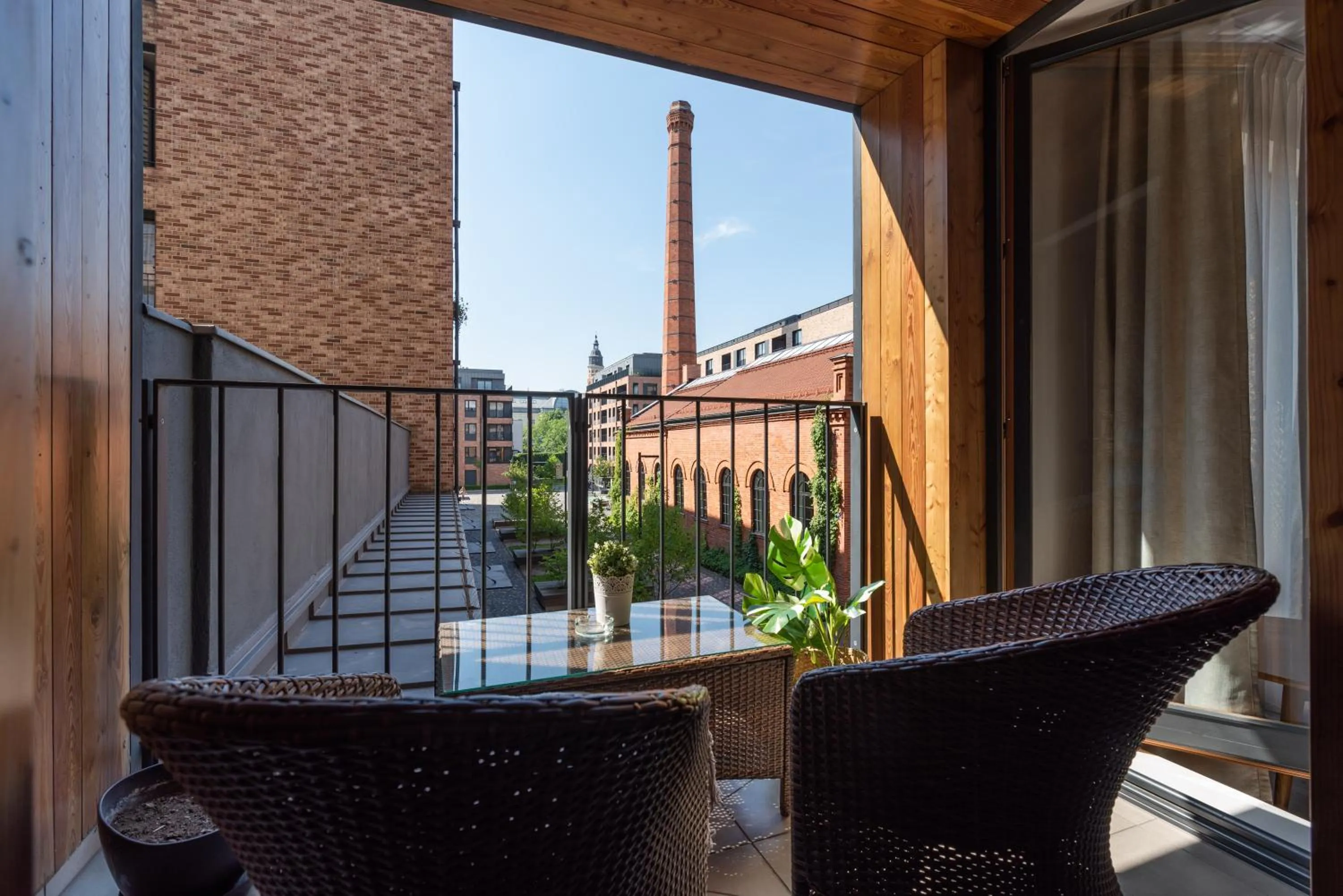 Balcony/Terrace in City Lights Apartments