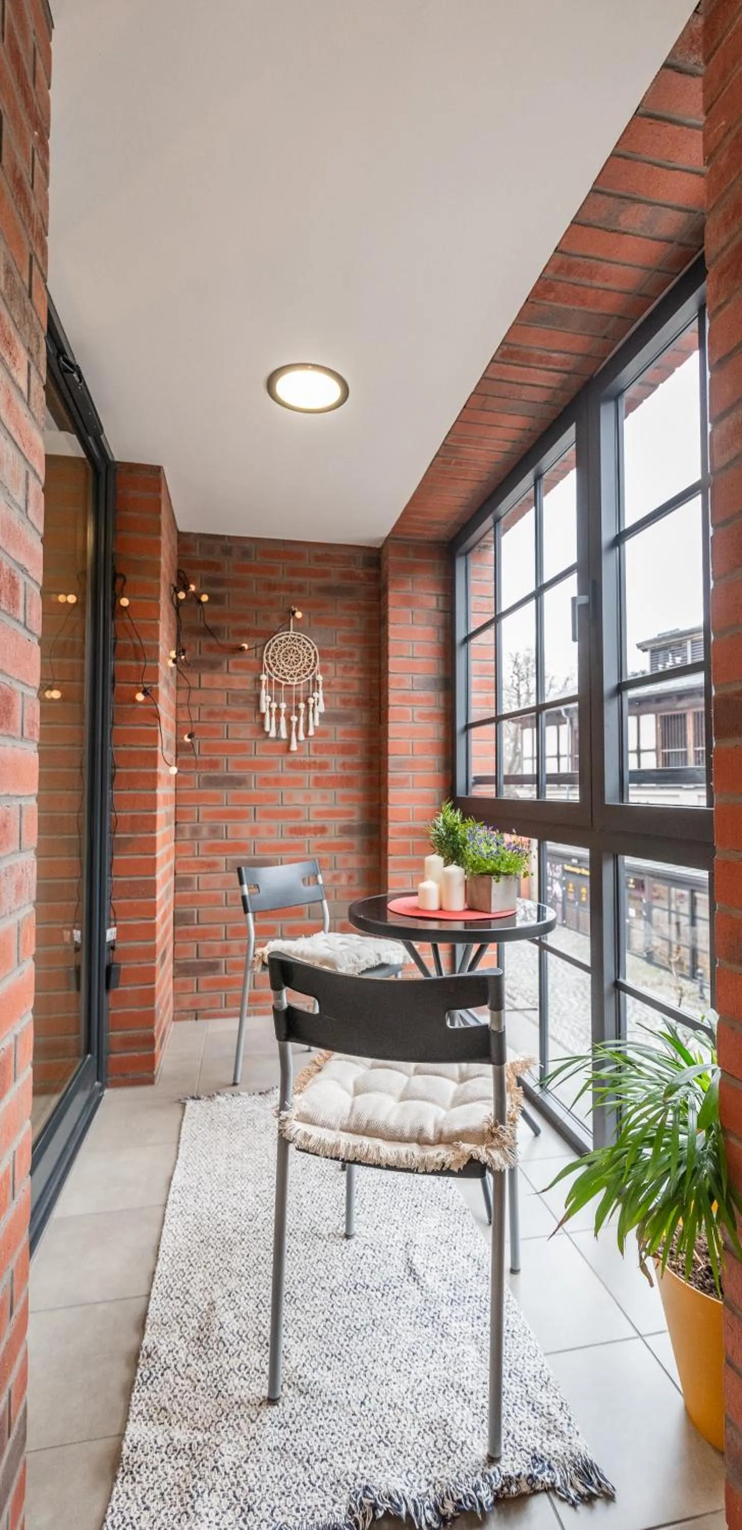 Seating area in City Lights Apartments