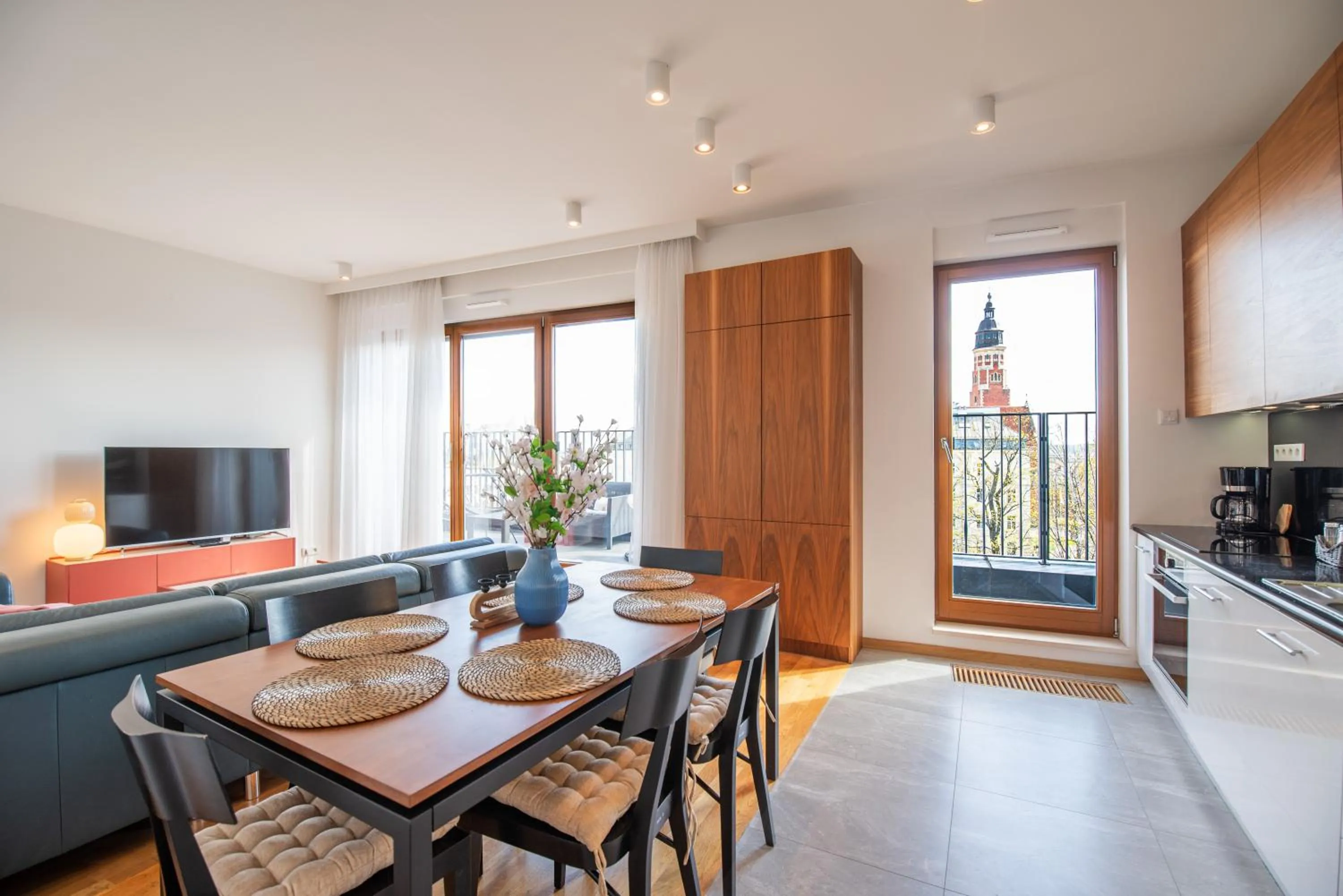 Kitchen or kitchenette in City Lights Apartments