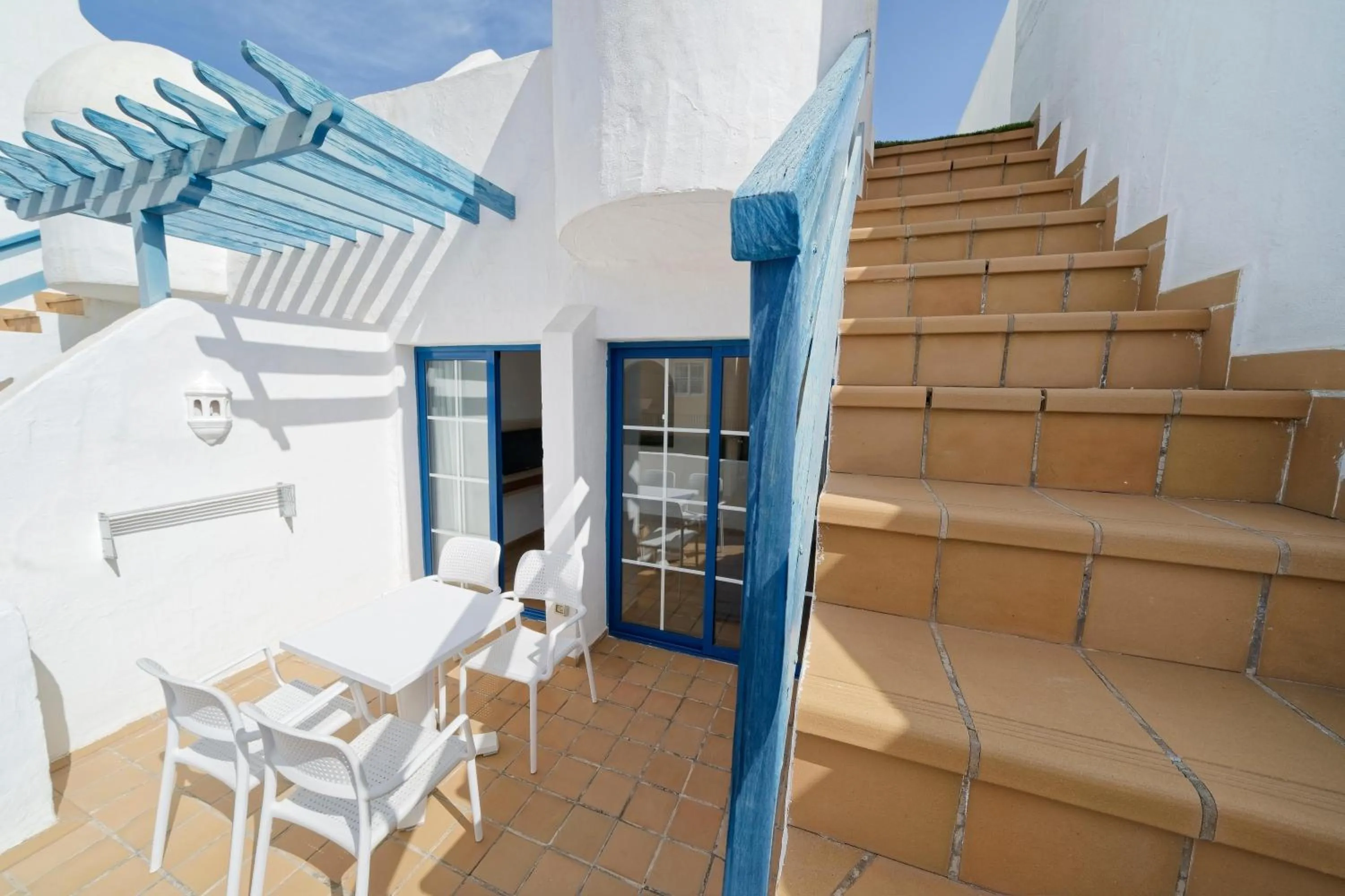 Photo of the whole room in LABRANDA Bahía Fañabé & Villas