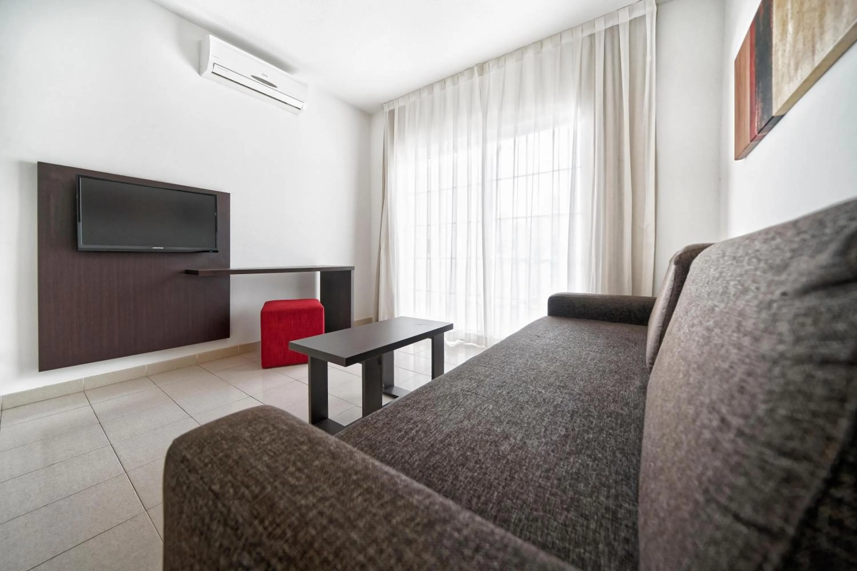 Photo of the whole room in LABRANDA Bahía Fañabé & Villas