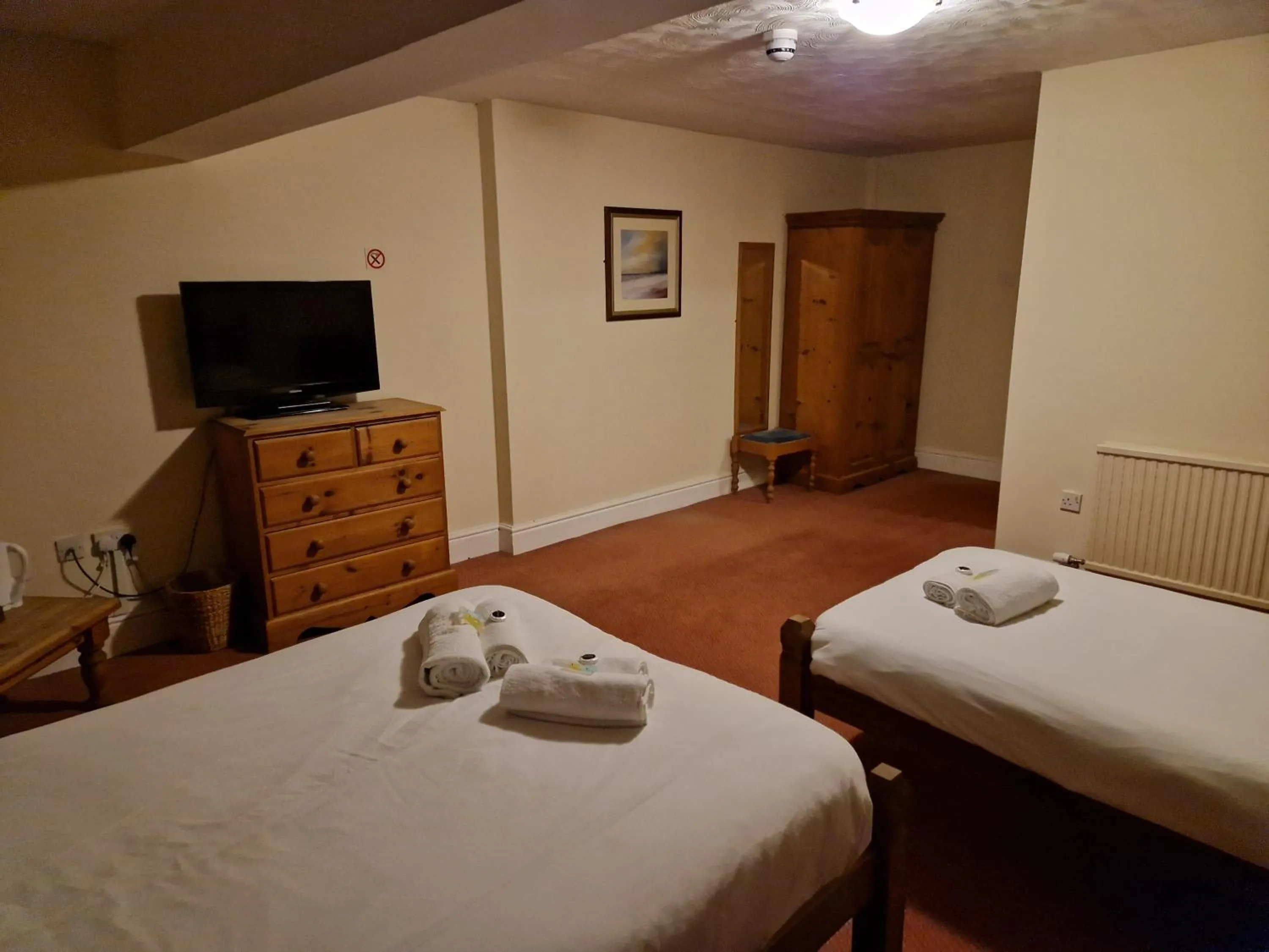 Bed in The Menai Hotel and Bar