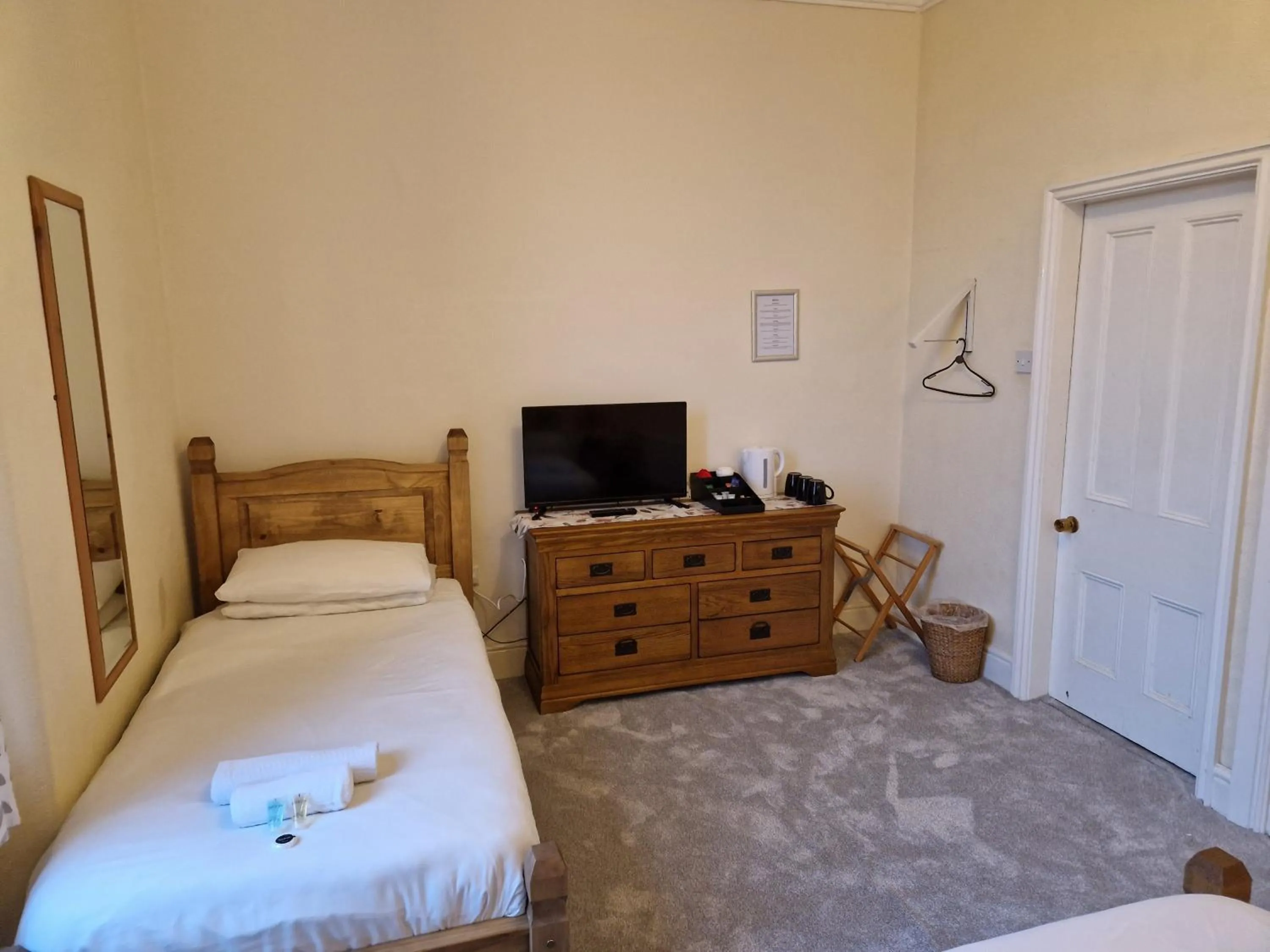 Bed in The Menai Hotel and Bar