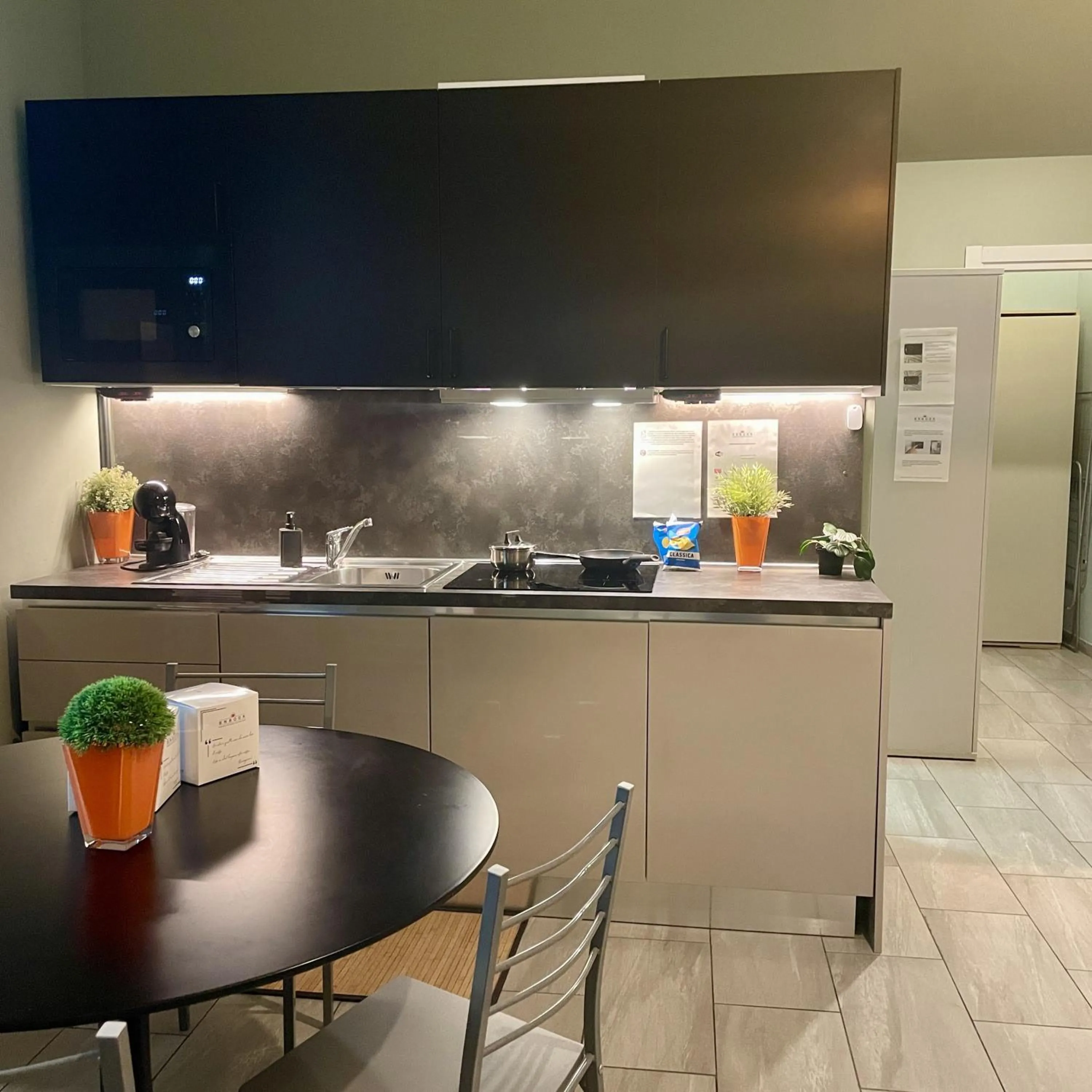 kitchen in Bnbook Residence La Red