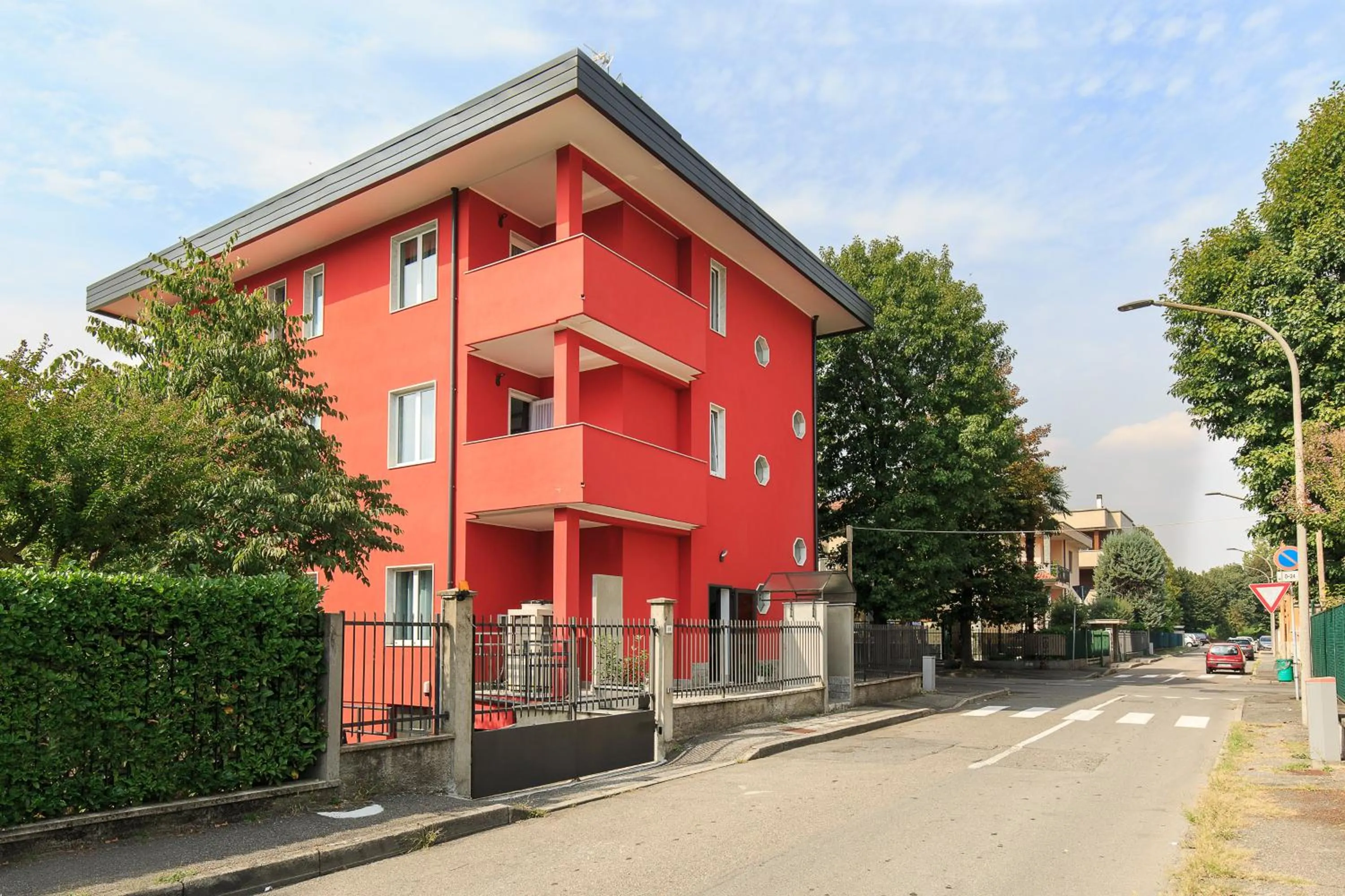 Facade/entrance in Bnbook Residence La Red