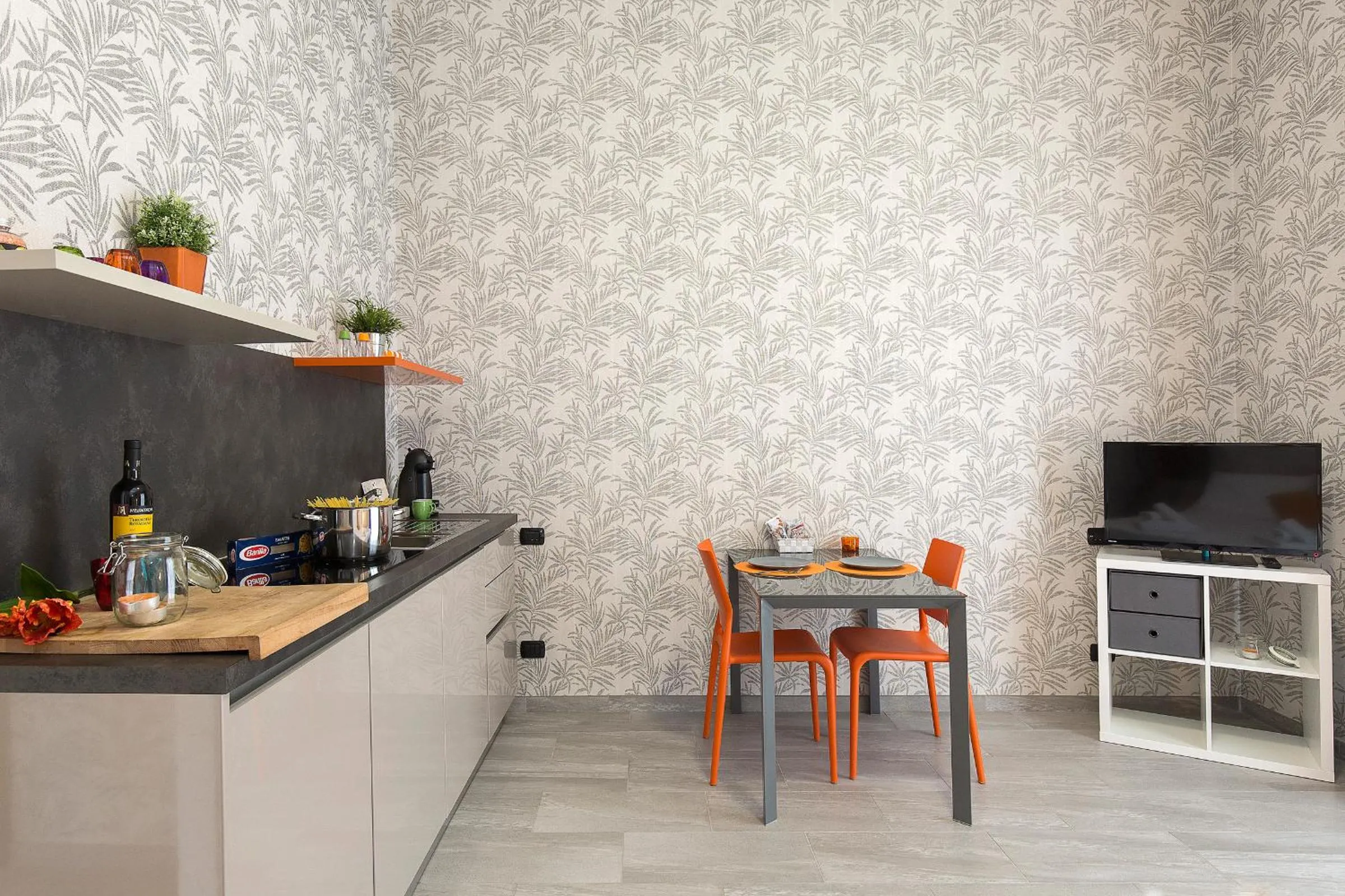 Dining area in Bnbook Residence La Red