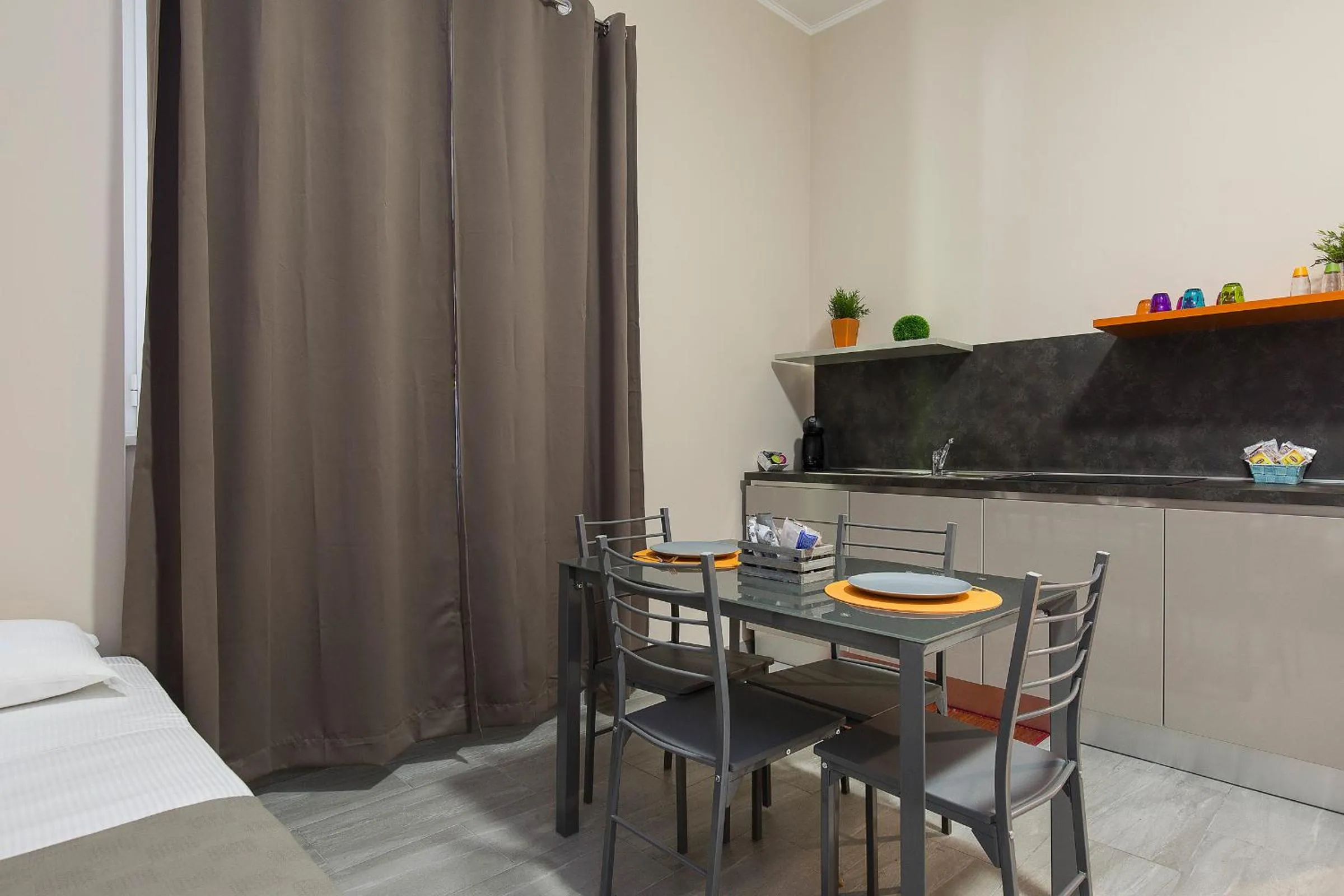 Kitchen or kitchenette in Bnbook Residence La Red