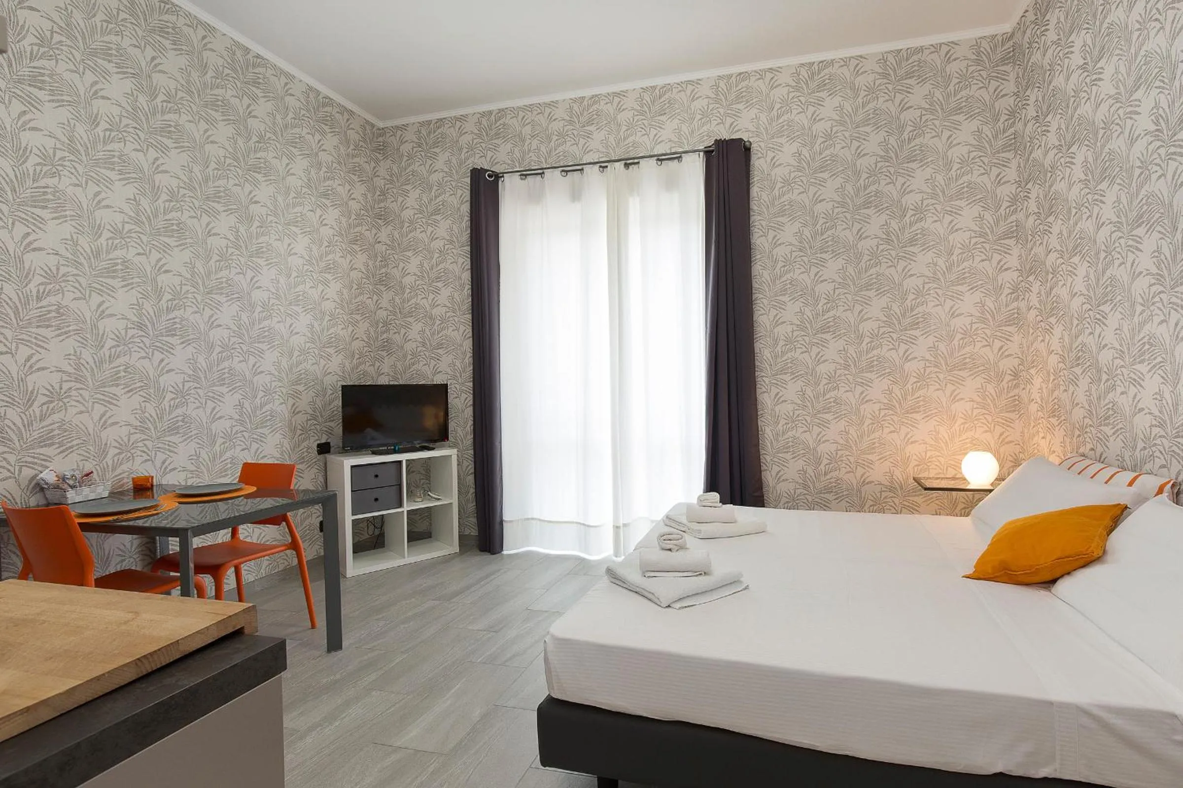 Photo of the whole room, Bed in Bnbook Residence La Red