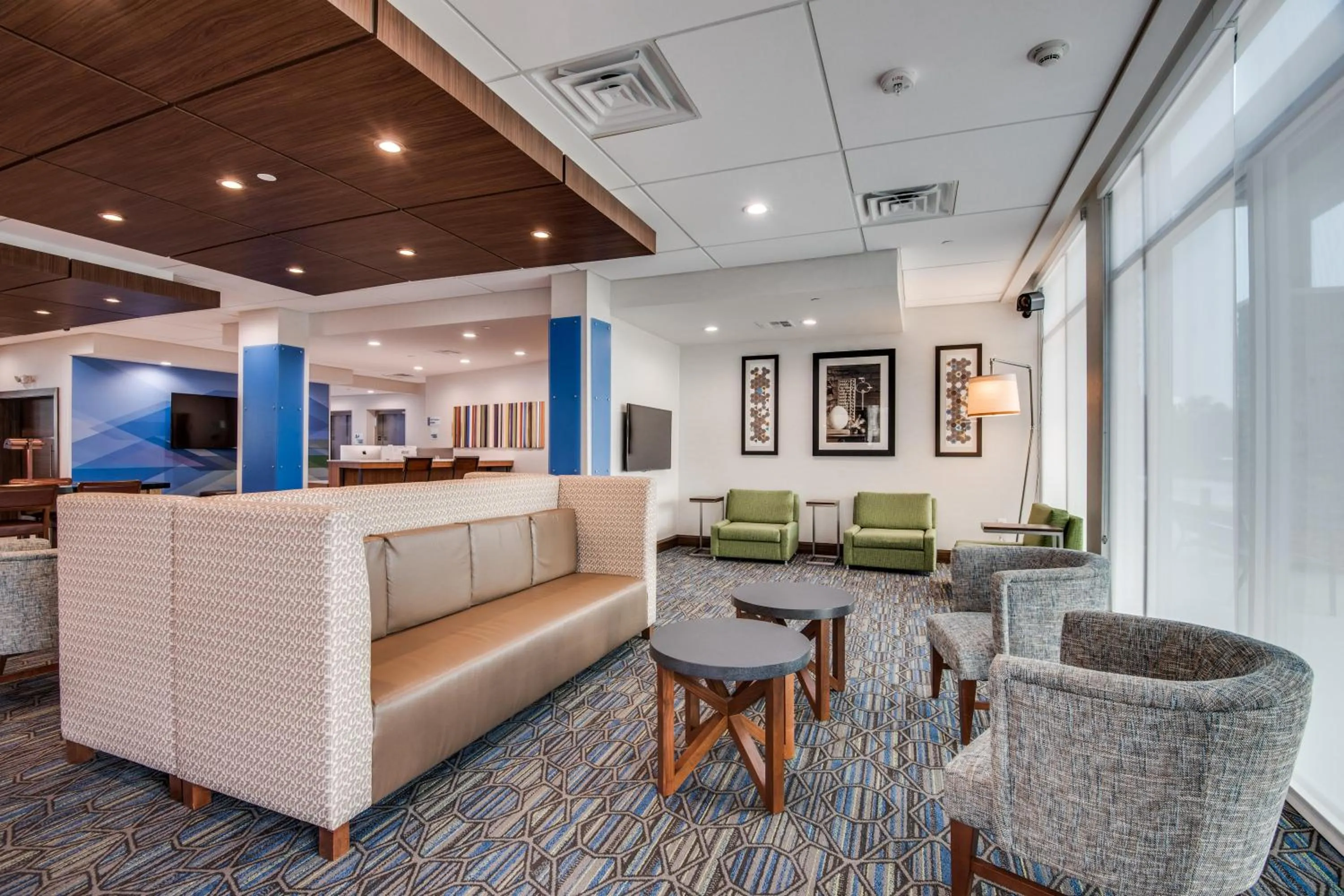Property building in Holiday Inn Express & Suites Dallas North - Addison by IHG