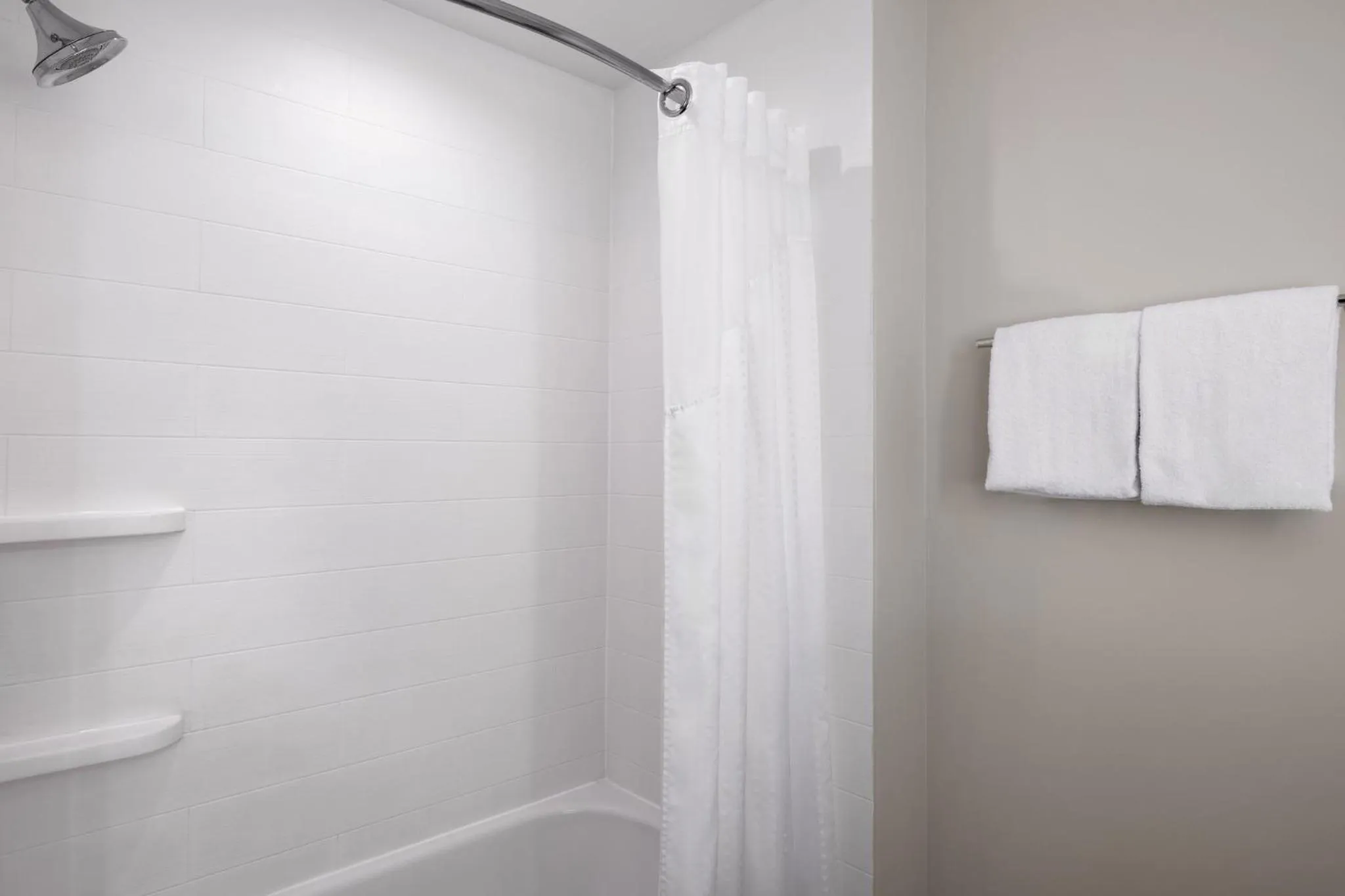 Bathroom in Holiday Inn Express & Suites West Memphis by IHG