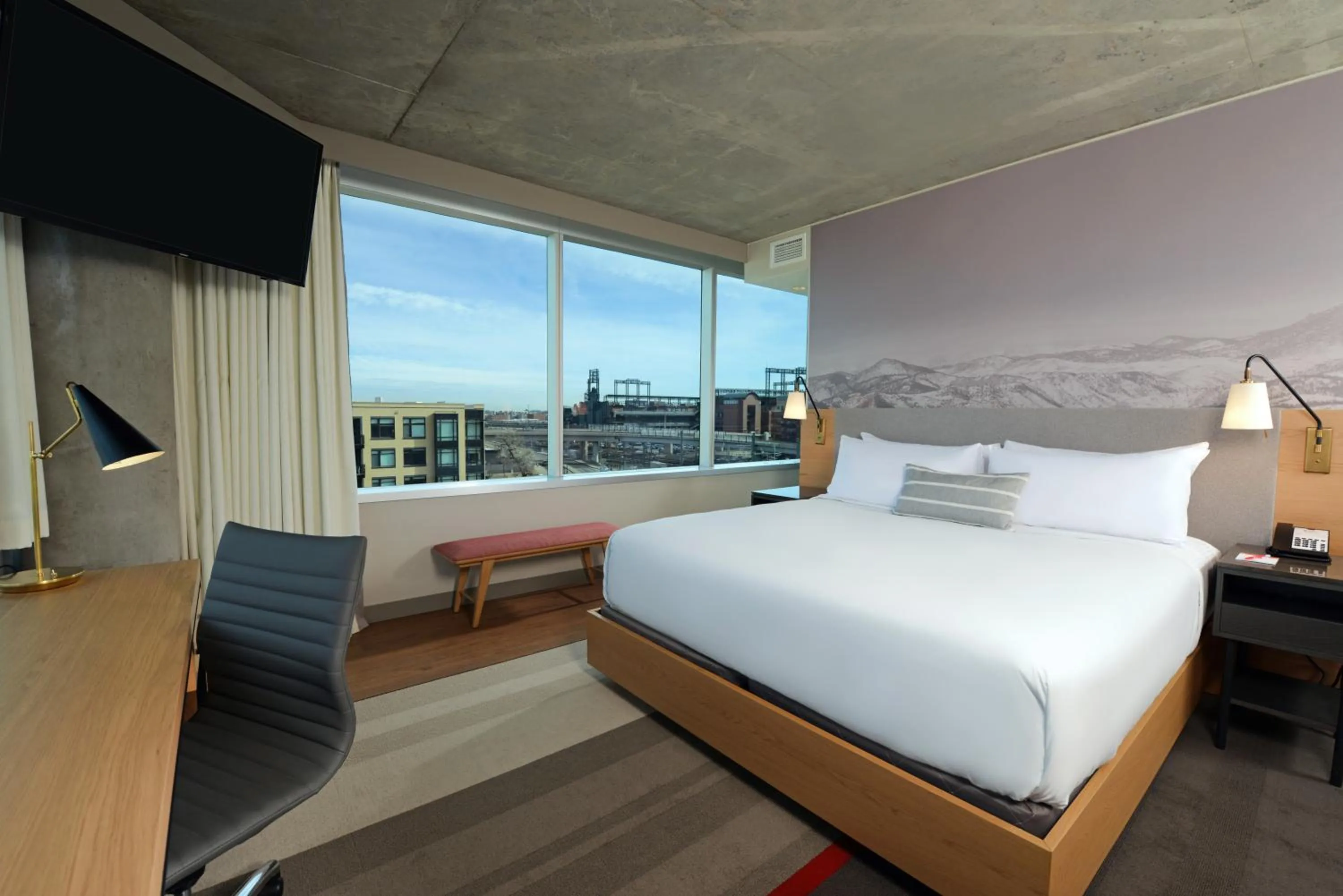 Photo of the whole room, Bed in Hotel Indigo Denver Downtown - Union Station by IHG