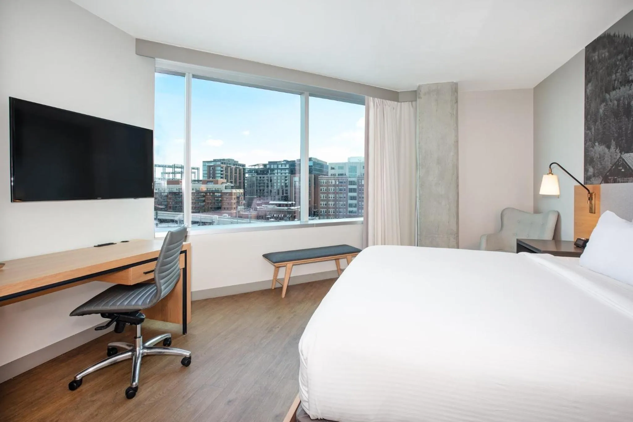 Photo of the whole room, Bed in Hotel Indigo Denver Downtown - Union Station by IHG