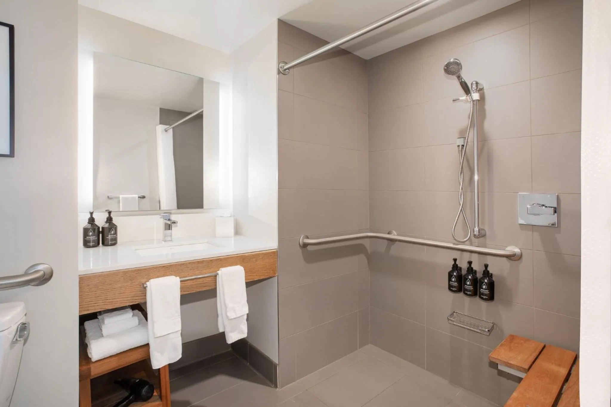 Photo of the whole room in Hotel Indigo Denver Downtown - Union Station by IHG