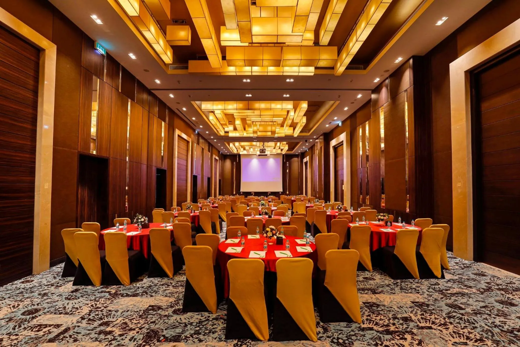 Meeting/conference room in Holiday Inn Chennai OMR IT Expressway by IHG