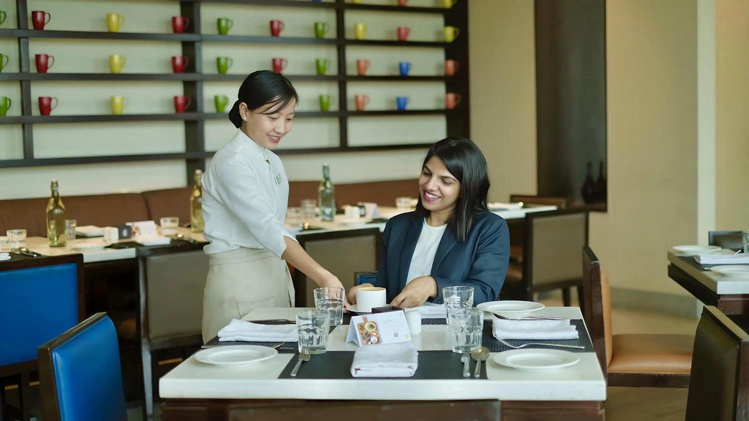 Restaurant/places to eat in Holiday Inn Chennai OMR IT Expressway by IHG