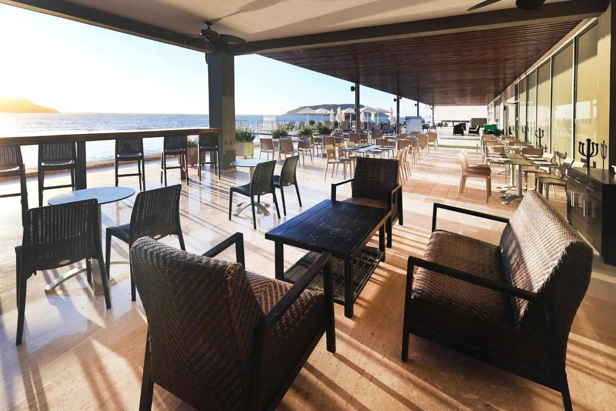 Restaurant/places to eat in Holiday Inn Resort Mazatlan by IHG