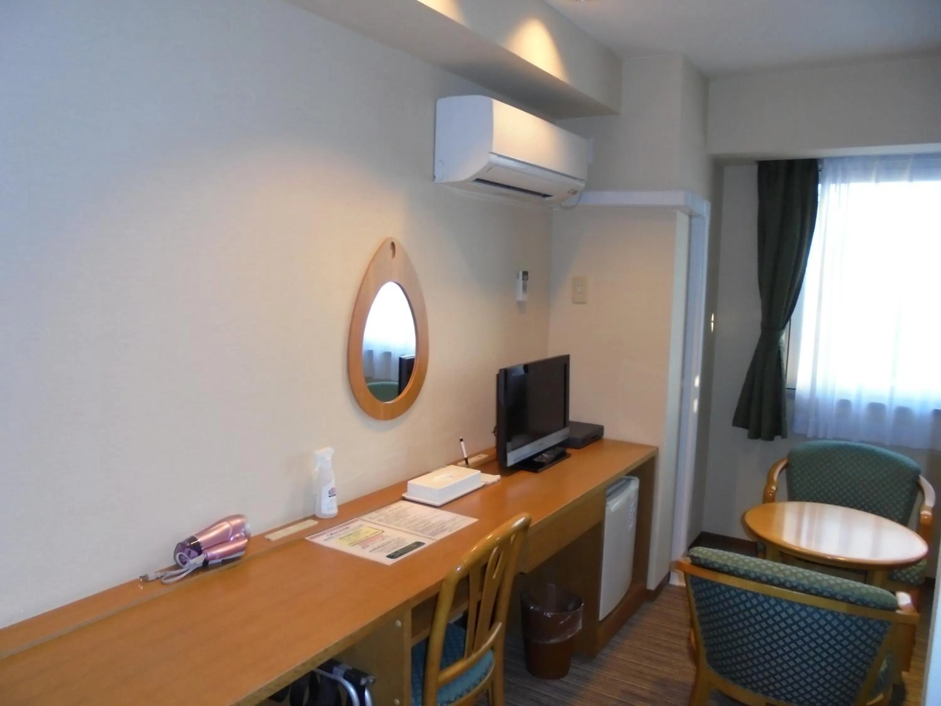 Photo of the whole room in Spa & Sauna Hotel Hitachi Plaza